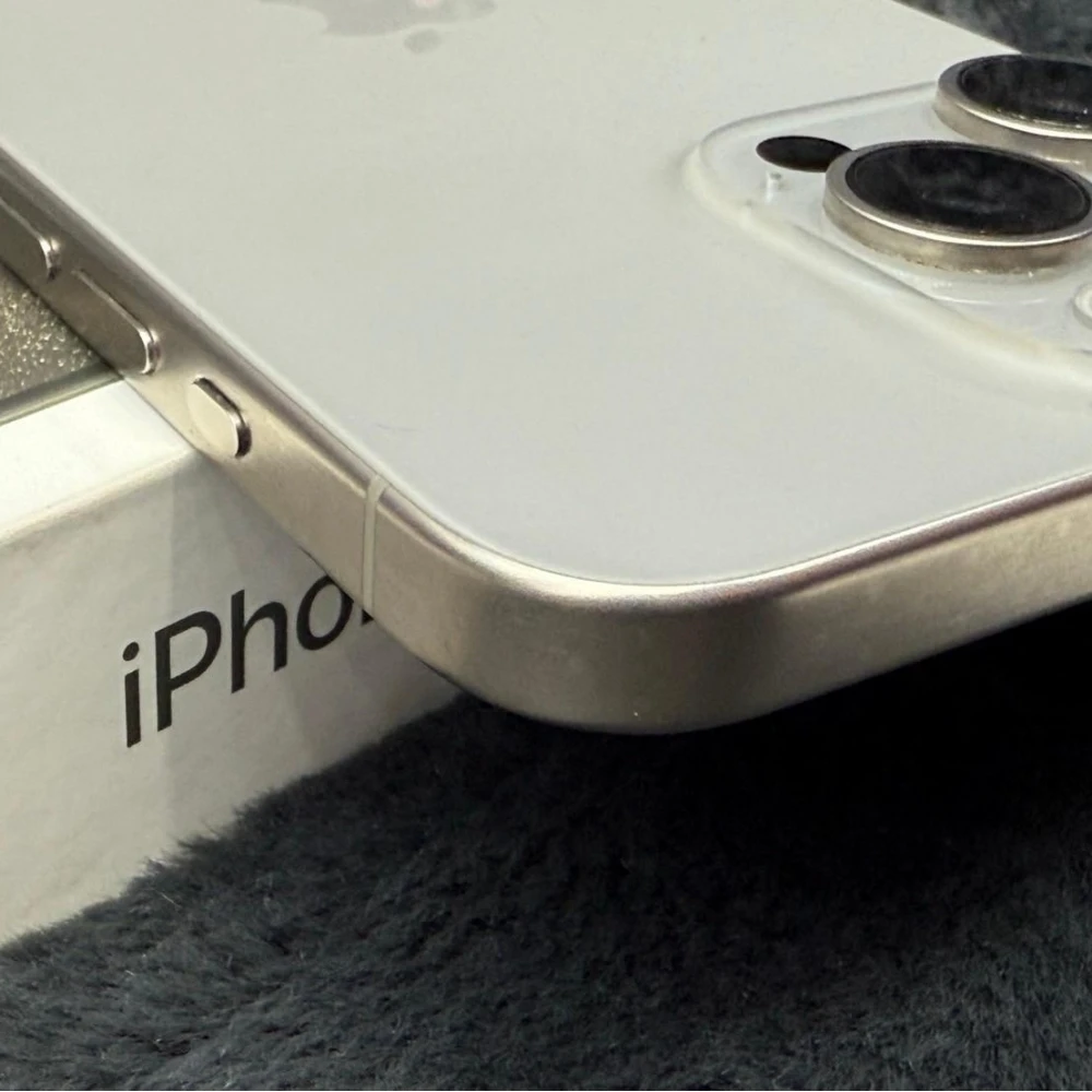 iPhone 15 pro max 256g 鈦 電池92% 有盒裝有配件