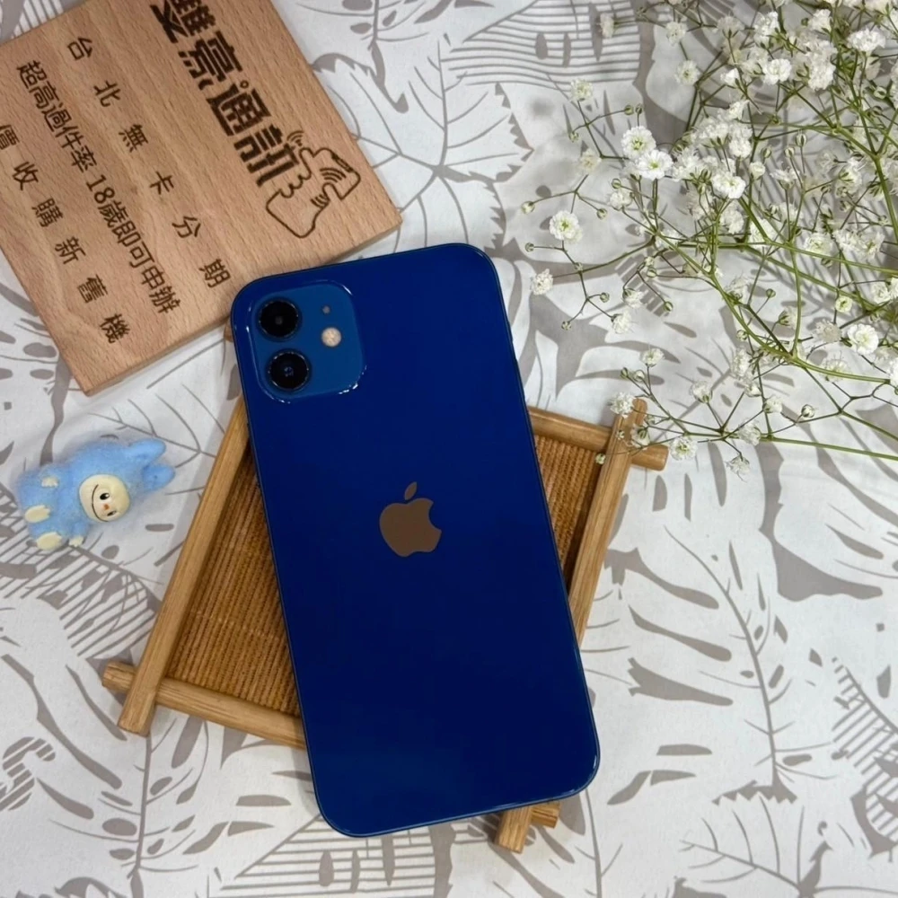 iPhone 12 256g 藍 電池79%  無盒裝有配件