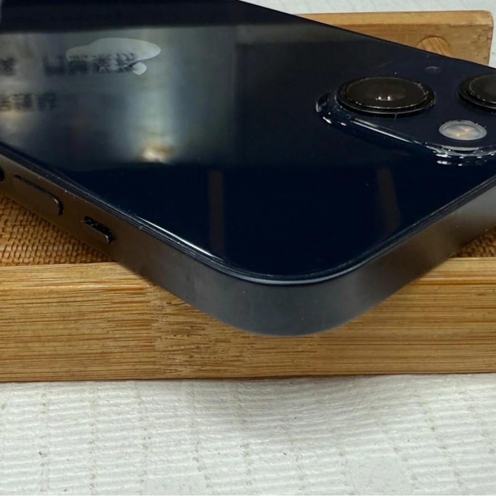 iPhone 13 128g 黑 電池100% 無盒裝有配件