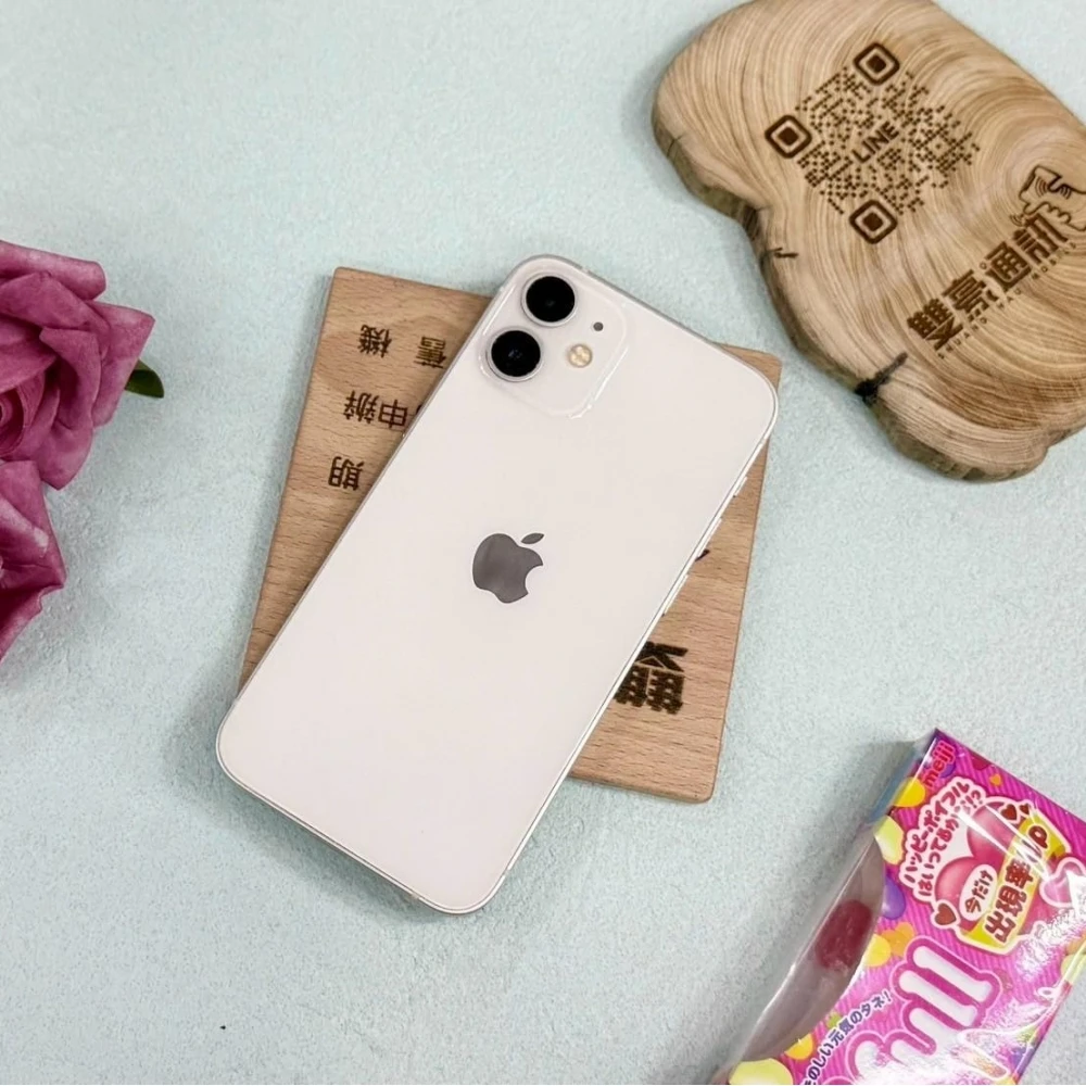 iPhone 12 mini 128g 白 電池83% 換過原廠相機跟副廠螢幕 無臉部識別 無盒裝有