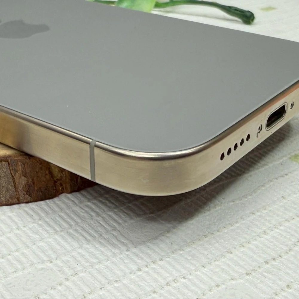 iPhone 16 pro 128g 鈦 電池100% 循環60次 保固到2026/03/18 有盒