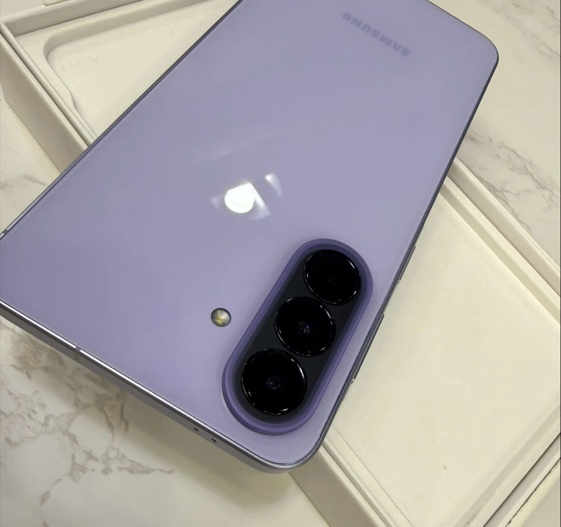 SAMSUNG Galaxy A57 (12+256G) 紫 展示機 有盒裝有配件