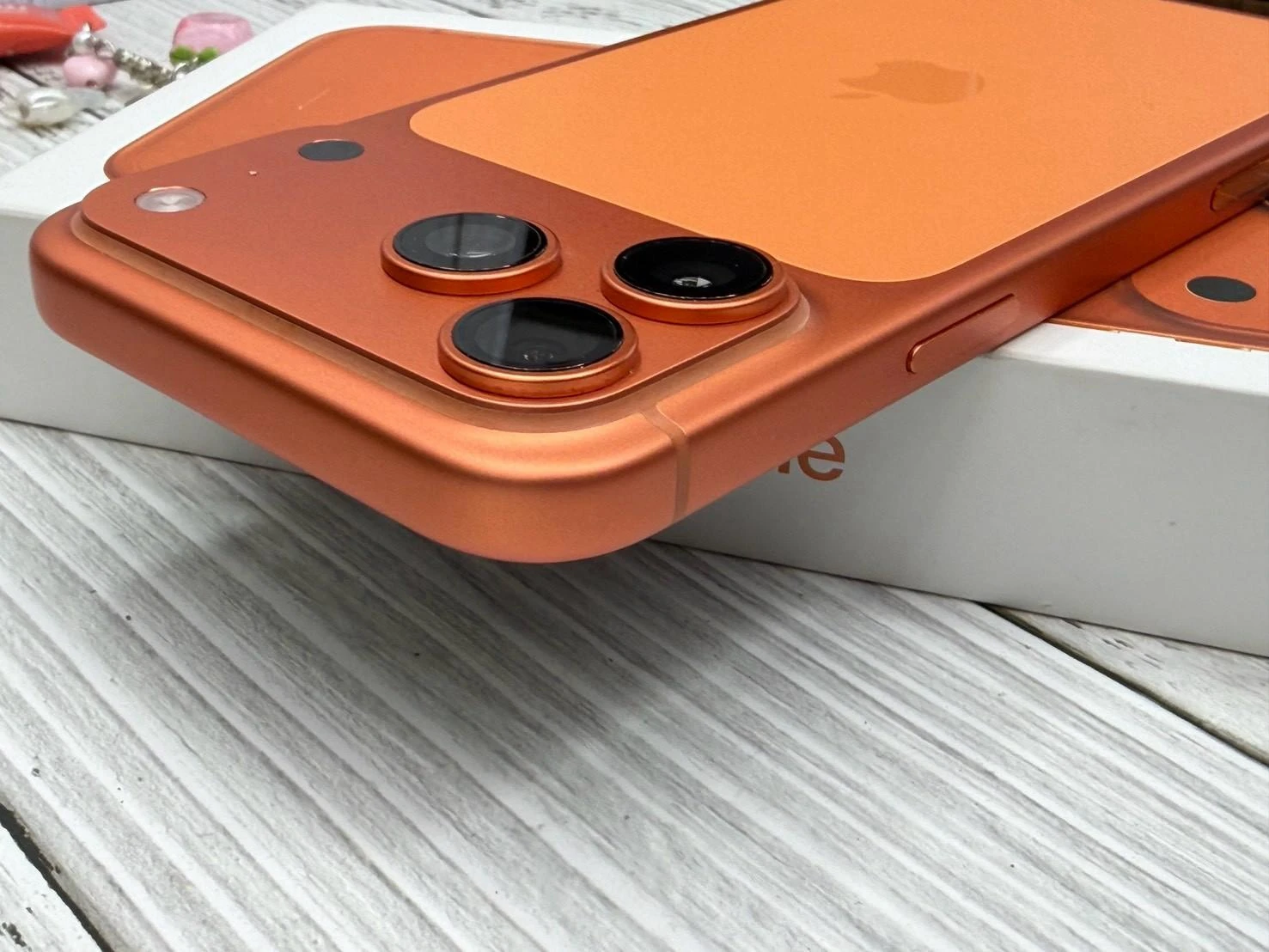 iPhone 17 Pro max 256g 橘 電池92% 有盒裝有配件