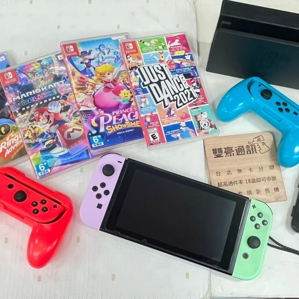 Switch 主機 電力加強版＋４片遊戲卡帶＋副廠搖桿一組 整套一起買 超划算 無盒裝有配件