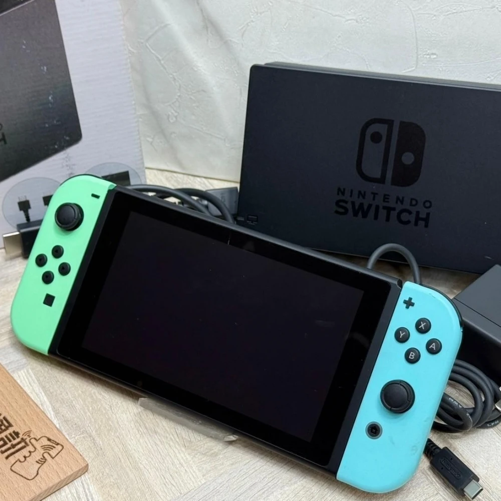 Switch 主機 電力加強版附遊戲片x1 無盒裝有配件