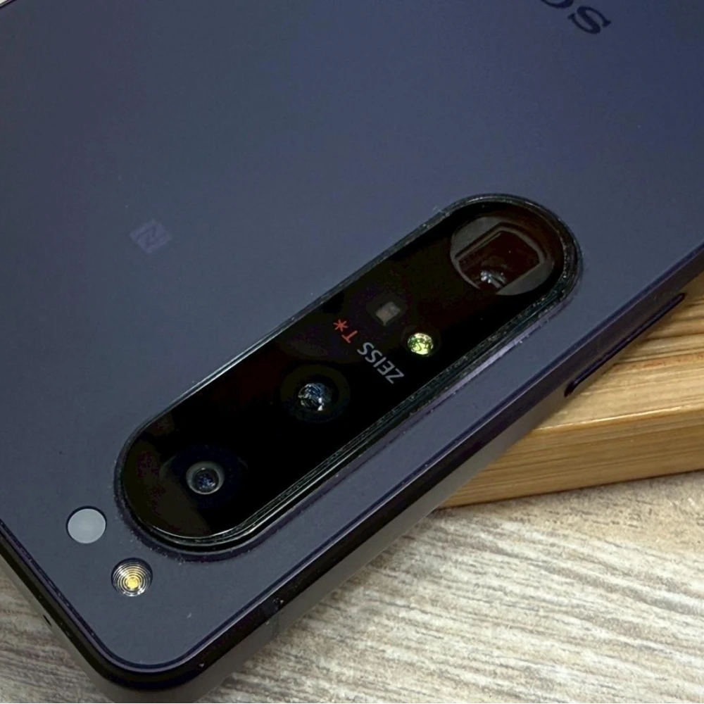 Sony Xperia 1 IV （12+512g) 黑 無盒裝有配件