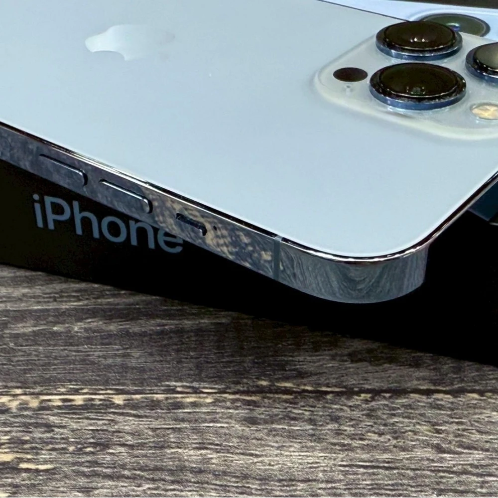 iPhone 13 PRO MAX 256g  藍 電池100% 有盒裝有配件