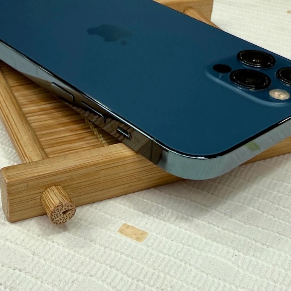 iPhone 12 pro 128g 藍 電池75% 無盒裝有配件