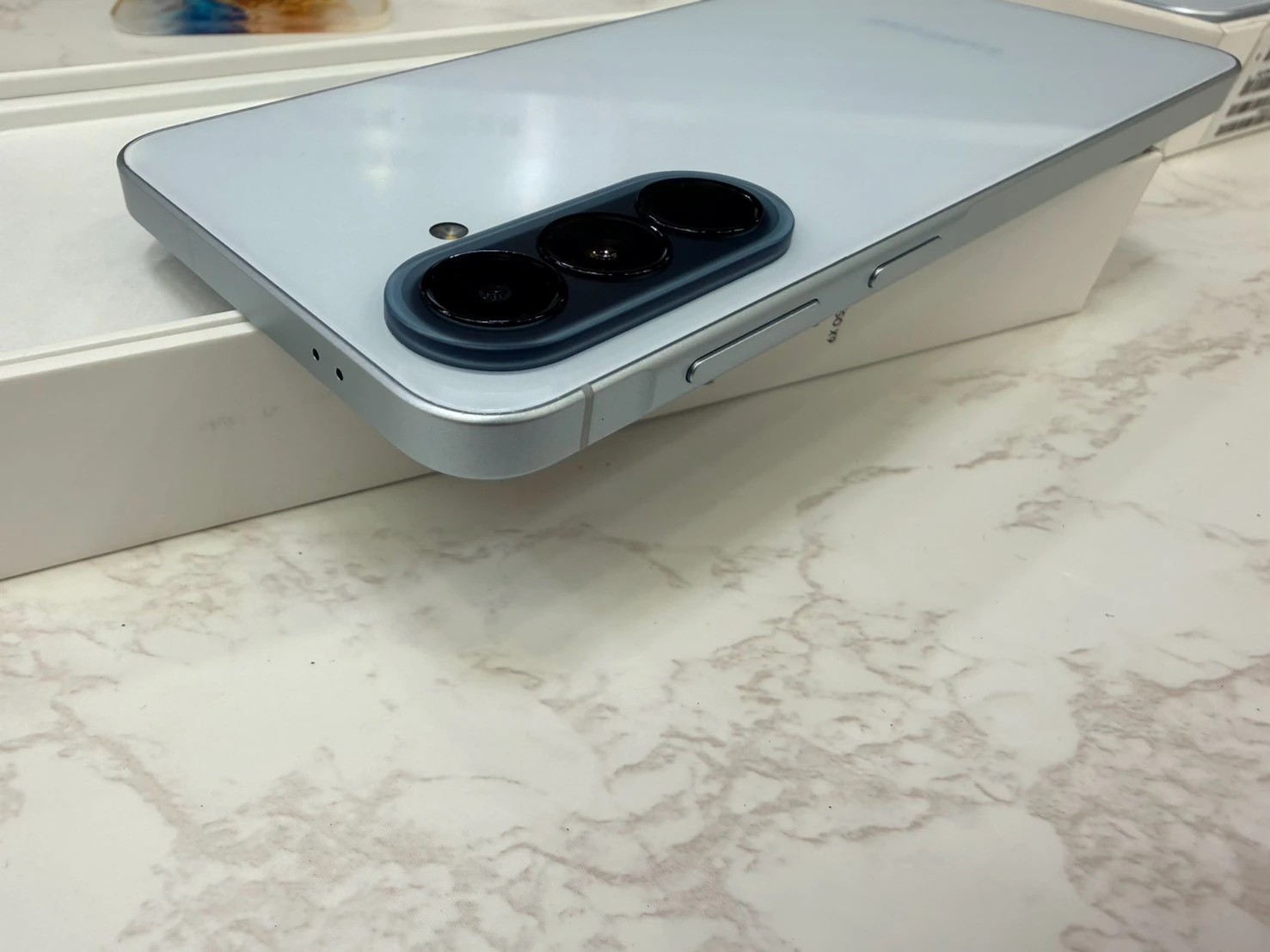 SAMSUNG Galaxy A57 (12+256G) 藍 展示機  有盒裝有配件 