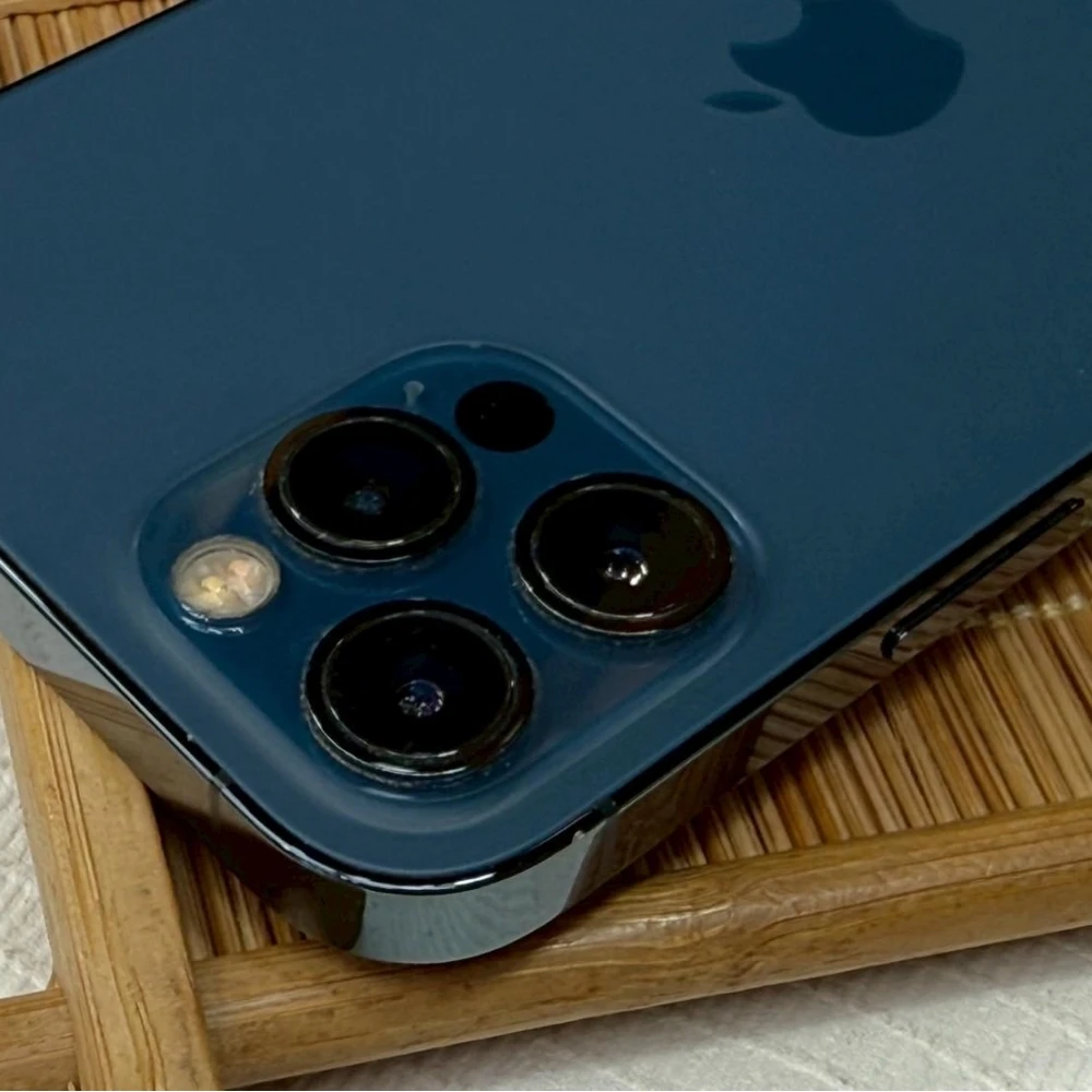 iPhone 12 pro 128g 藍 電池75% 無盒裝有配件