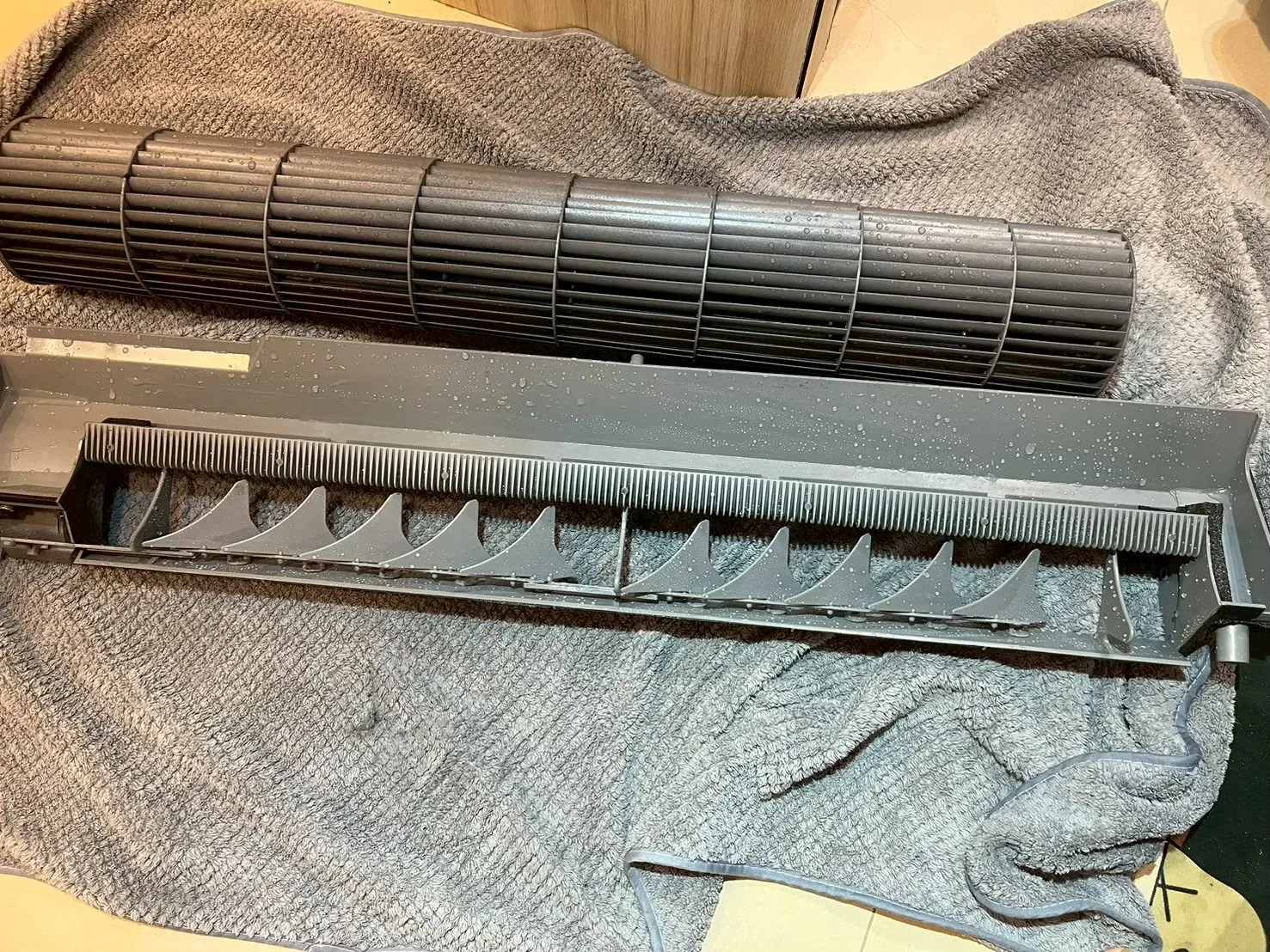 高雄市左營區分離式冷氣清洗