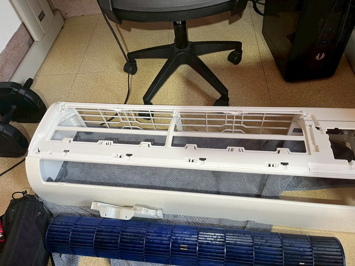 高雄市三民區分離式冷氣清洗