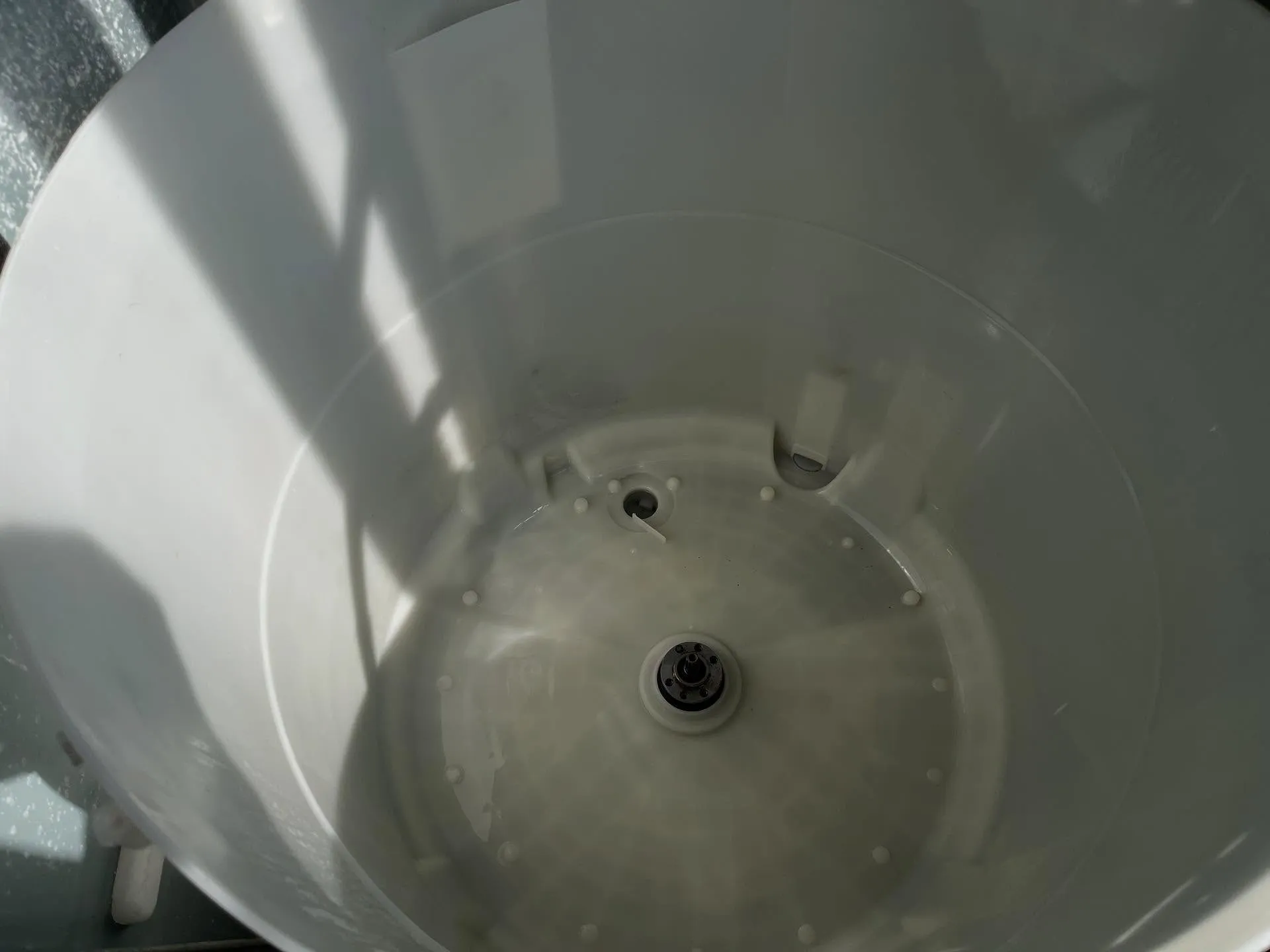 鳳山區鍾小姐以及蔡小姐 直立式洗衣機清洗