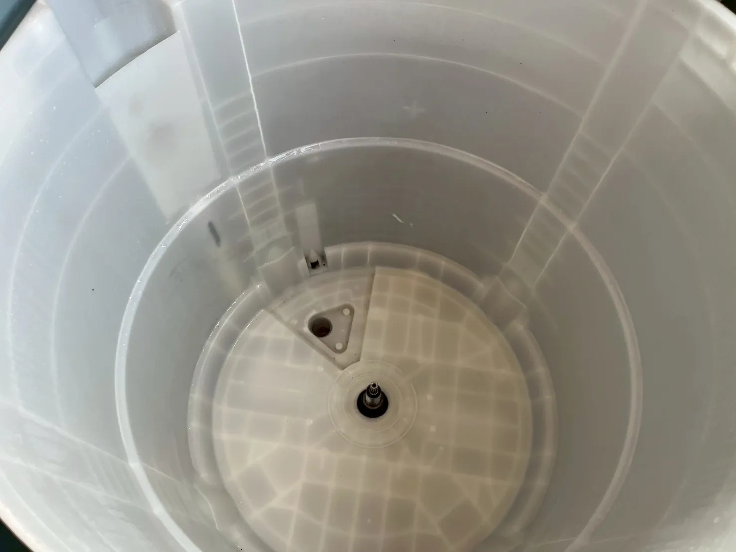 高雄鳳山 直立式洗衣機清洗