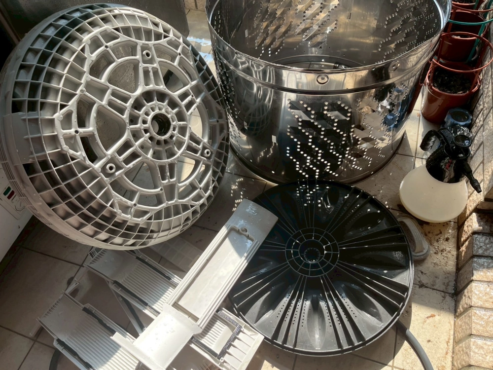 高雄左營區 直立式洗衣機清洗/高雄洗衣機清洗/鳥松區洗衣機清洗/洗衣機清洗推薦