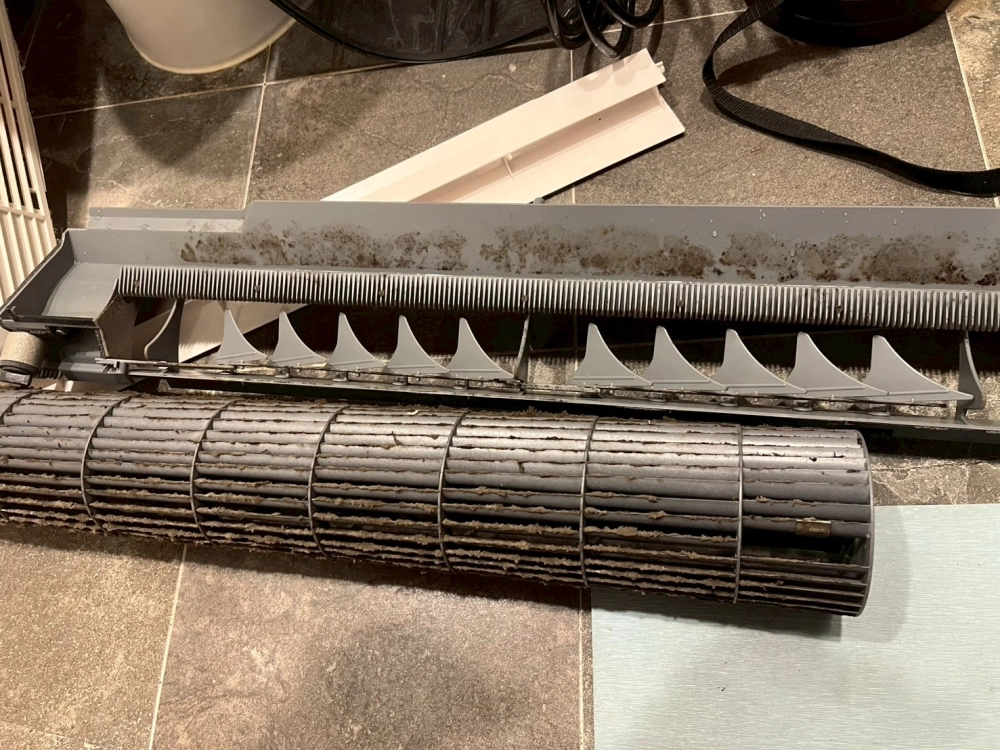 高雄市左營區 分離式冷氣清洗/高雄冷氣清洗/鳥松區冷氣清洗/冷氣清洗推薦