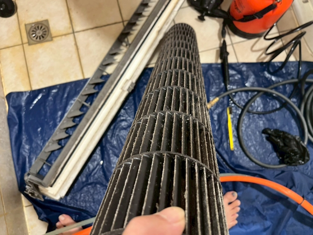 高雄市左營區分離式冷氣清洗