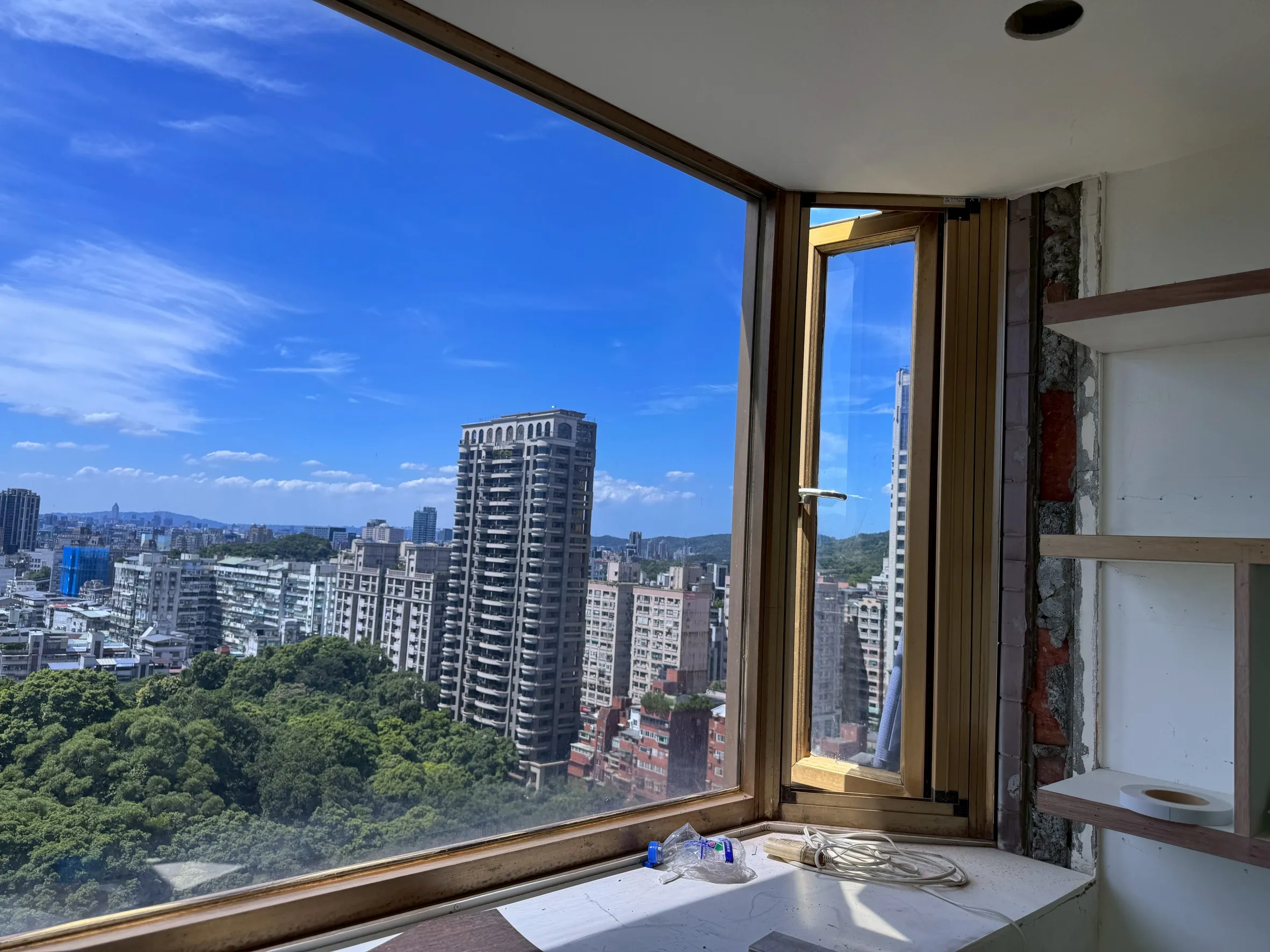 守護百萬窗景，別讓漏水壞了過年興致 《年底換窗，最後黃金預約期》