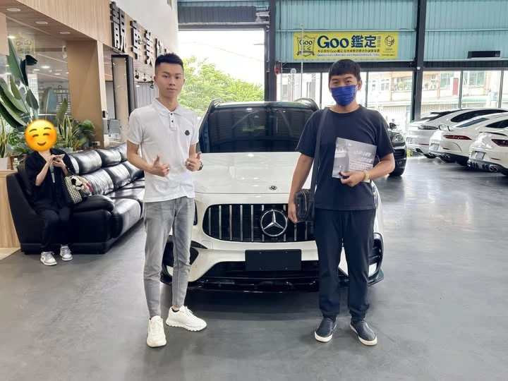 【2020 BENZ GLB250 4MATIC】賀成交！中古車收購/汽車改裝/二手車買賣/桃園中古車收購