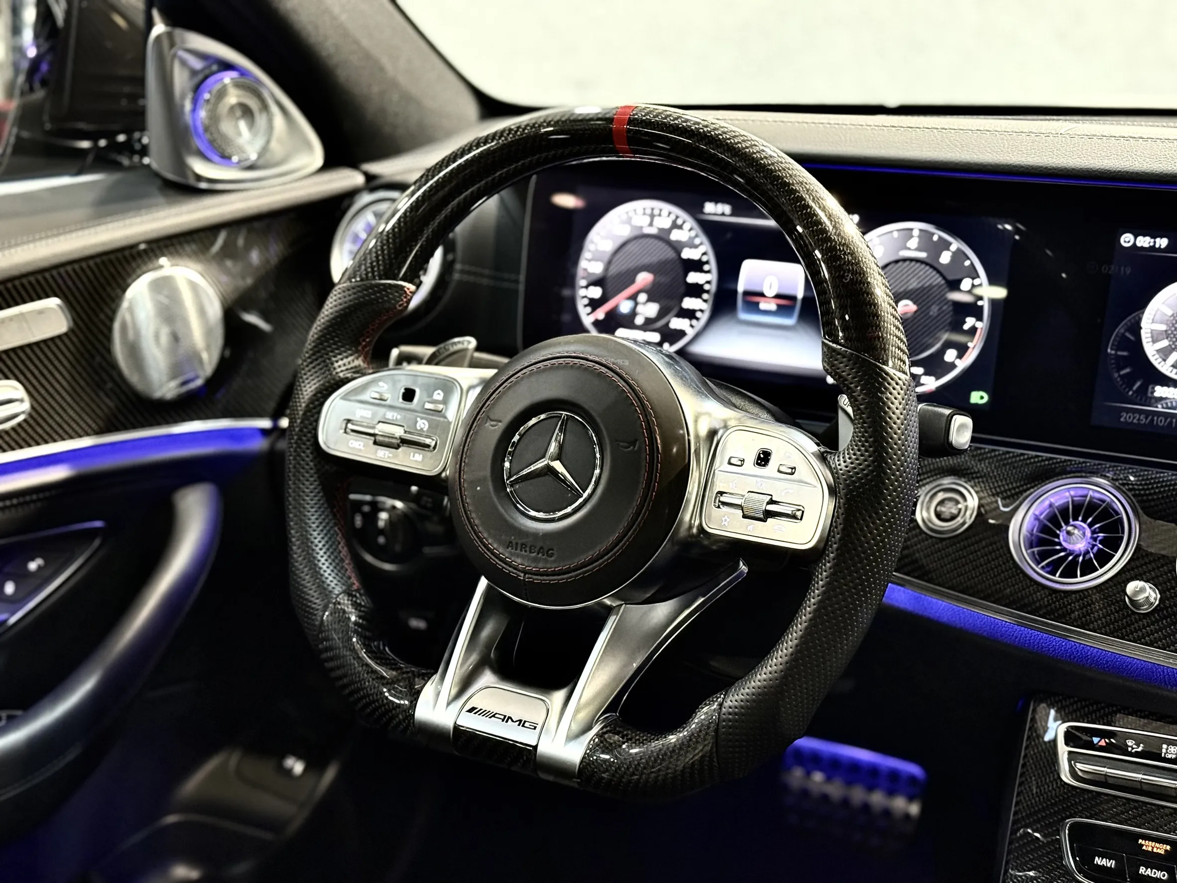 【 2018年 賓士 E63 AMG 4MATIC+ 】｜5鍵滿僅跑6萬
