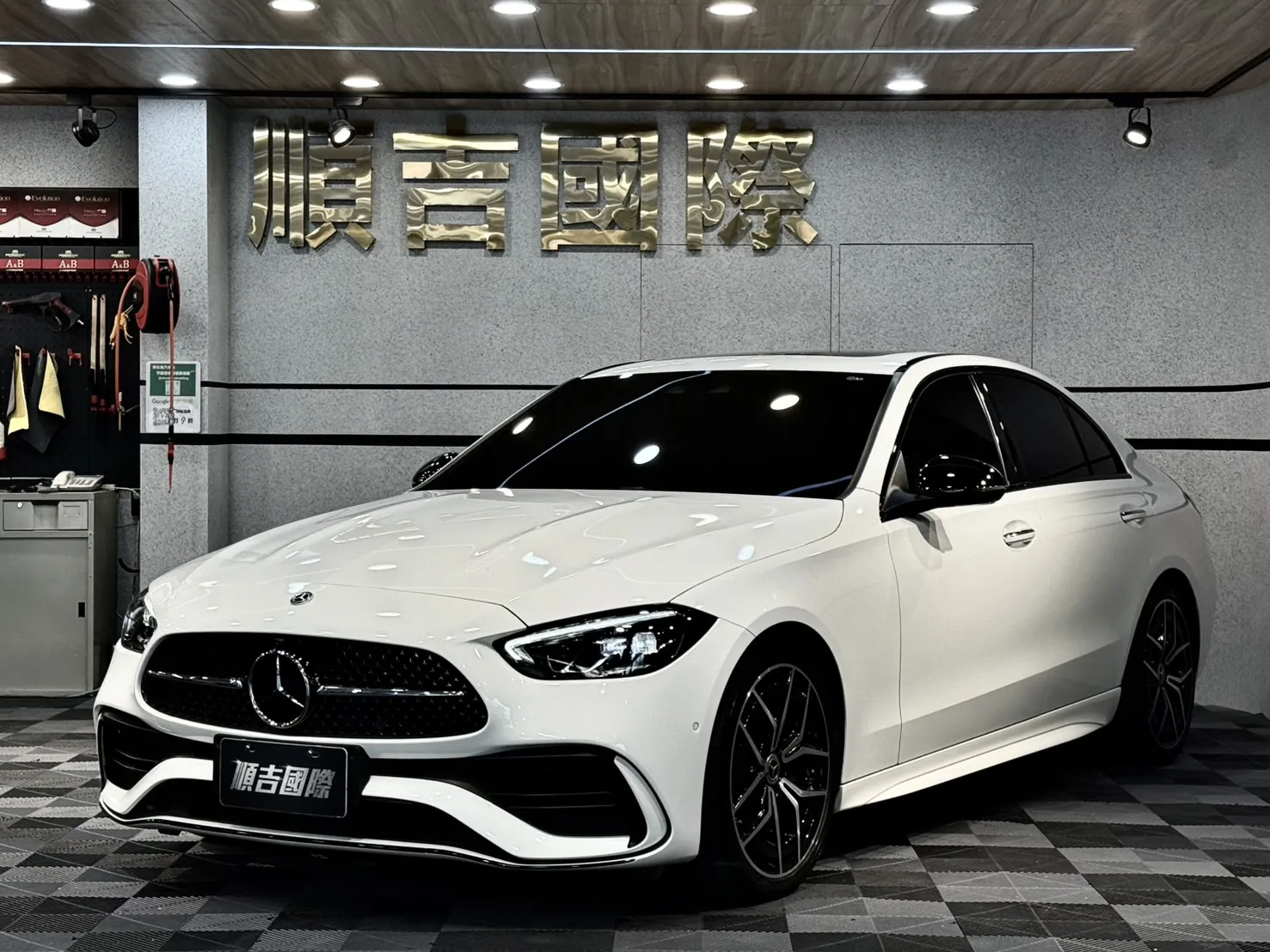 【2022年 賓士 C300 AMG 】