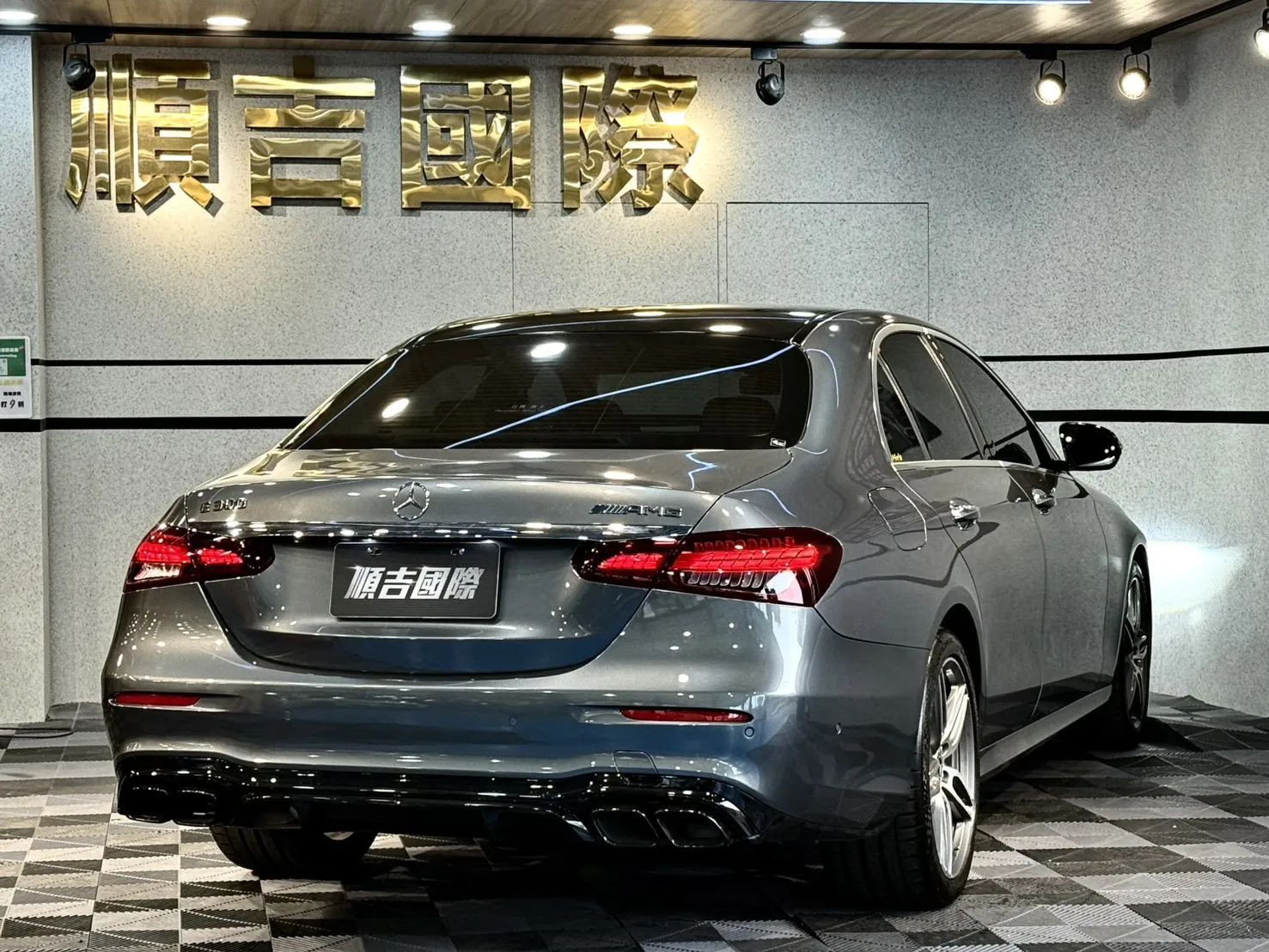 【 2020式 Mercedes-Benz  E300 AMG 】 