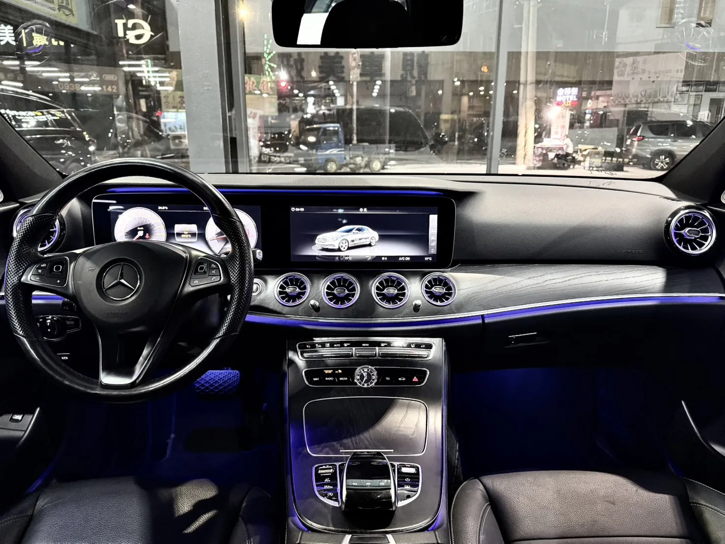  2018年 Mercedes Benz E43 4MATIC｜5鍵滿僅跑4.9萬