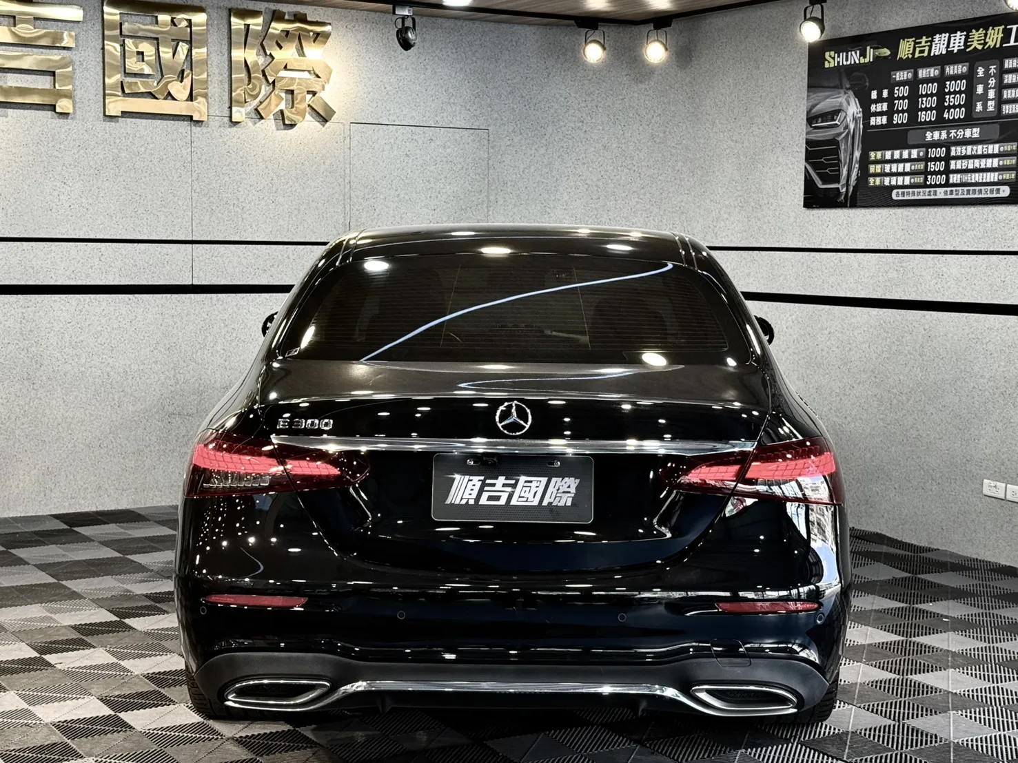 【 2021式 BENZ  E300 AMG 超滿配 】 