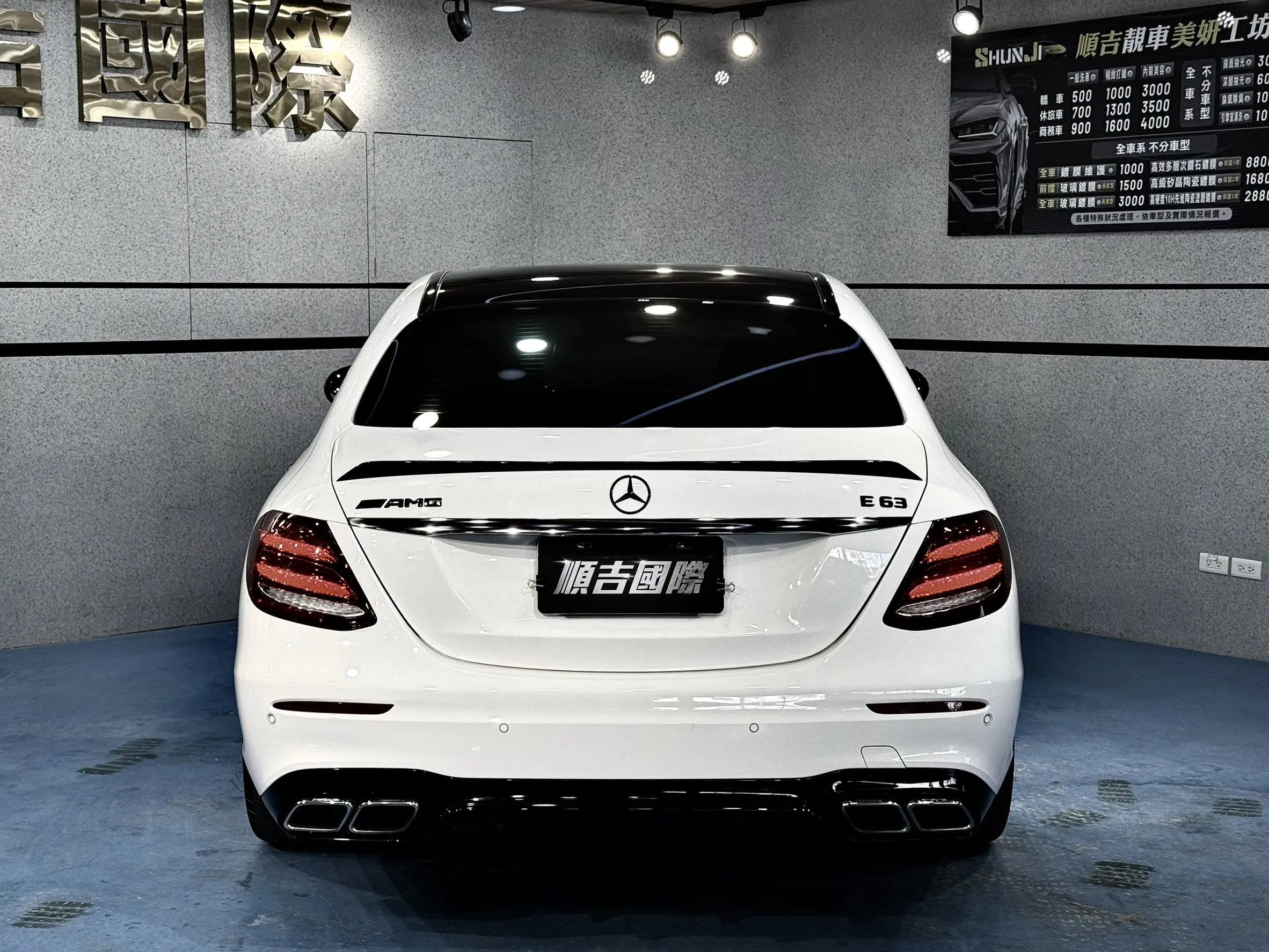  【 2018年 賓士 E63 AMG 4MATIC+ 】｜5鍵滿僅跑6萬