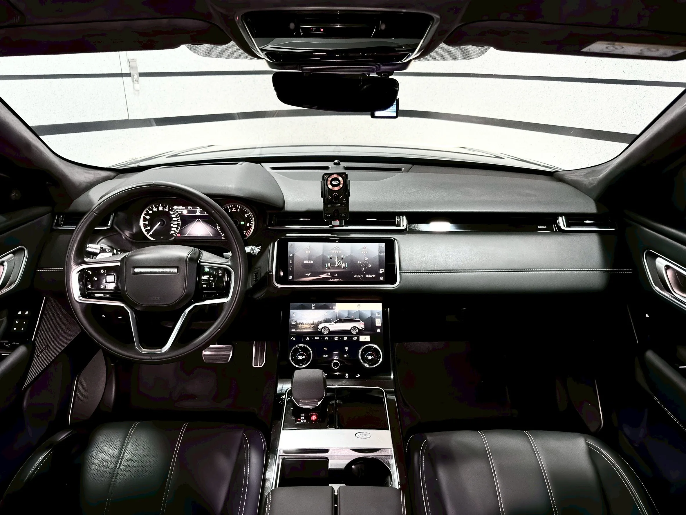 【2023 Land Rover Range Rover Velar P250 R-Dynamic SE】