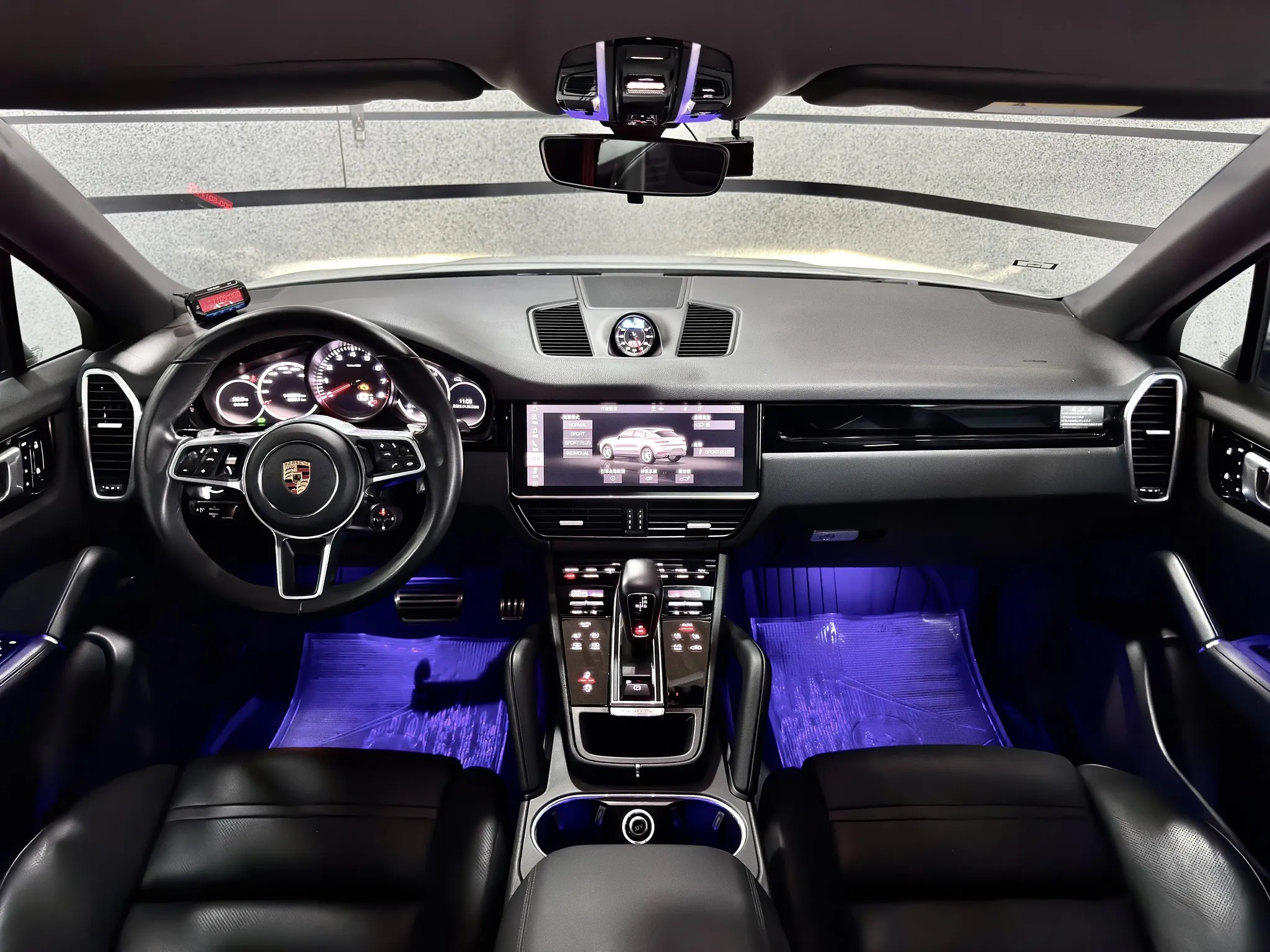  【2020 Porsche Cayenne S Coupe】