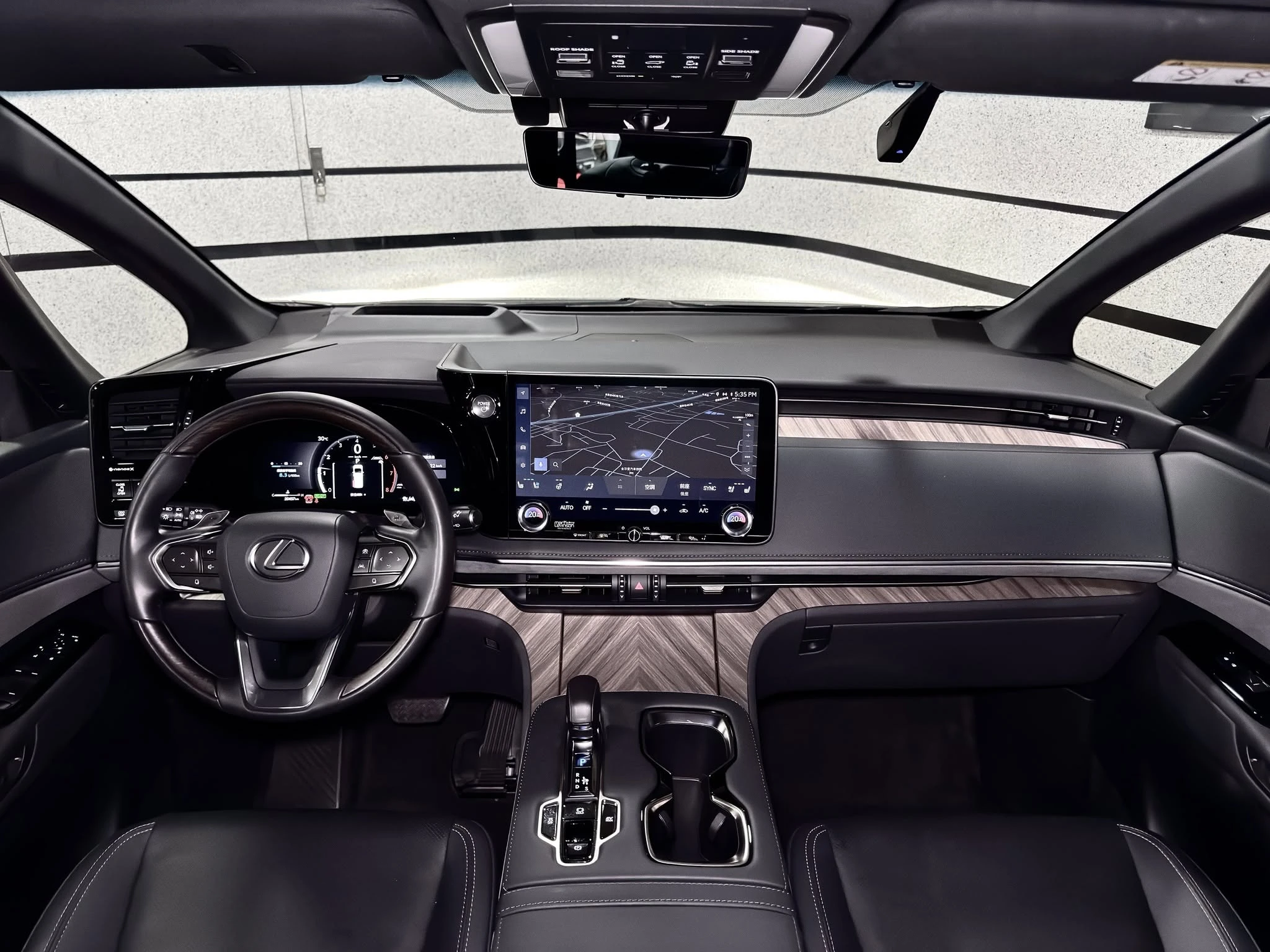 【2024 Lexus LM 350h】