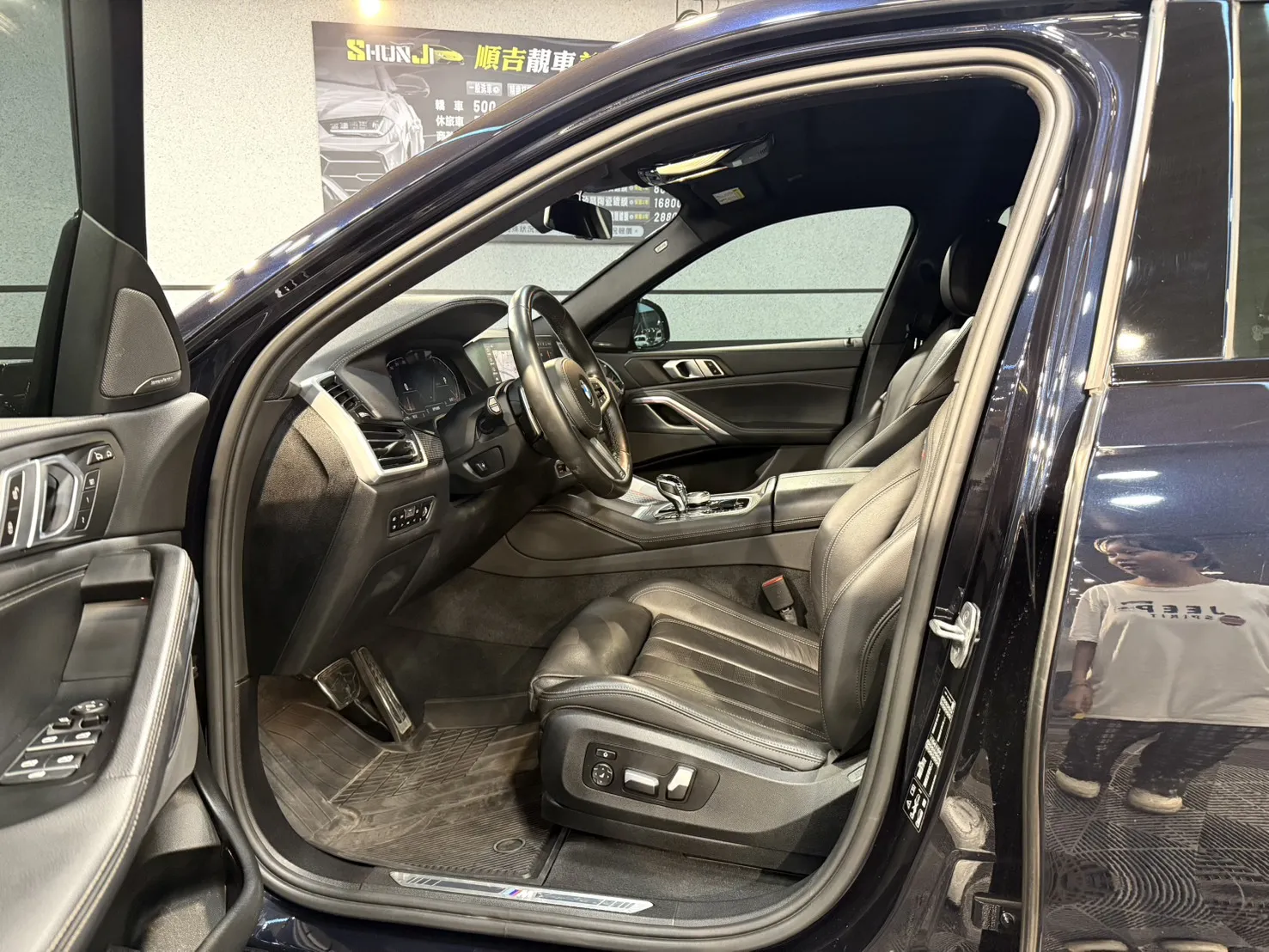 【 2019年 BMW X6 XDrive40i M Sport 】