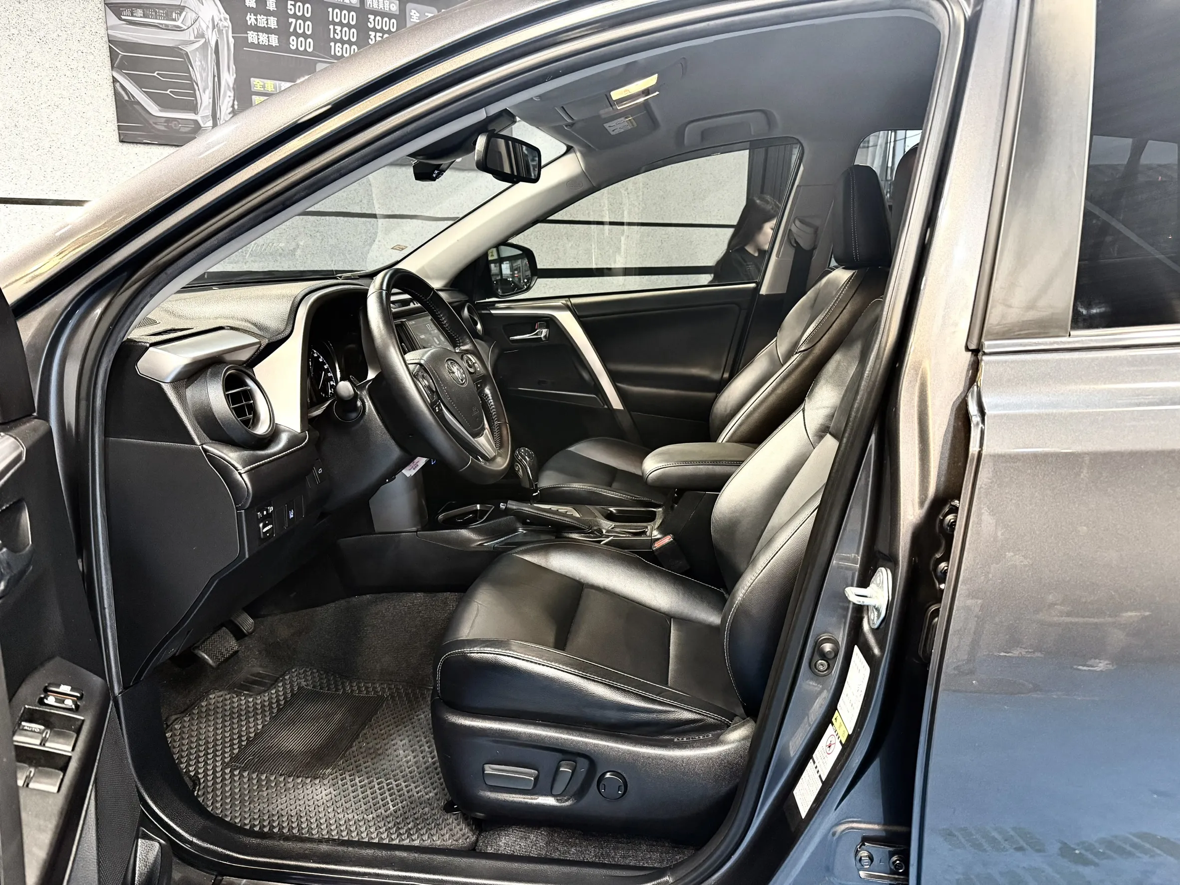 【 正2016年 TOYOTA RAV4 2.5L 豪華版 】