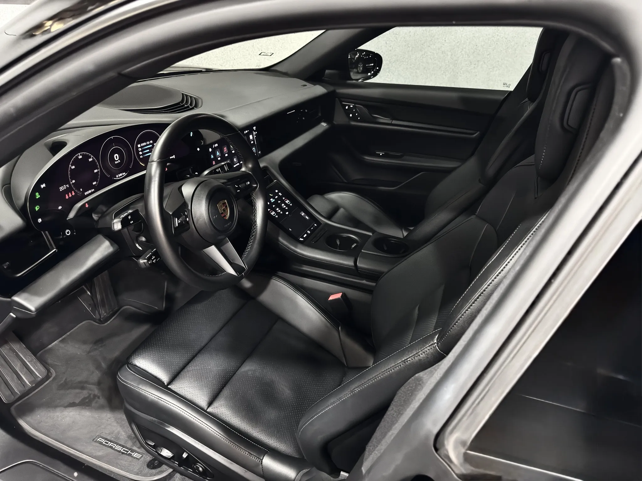 ⚡2021 Porsche Taycan 純電駕馭 × 選配價值 6X 萬⚡