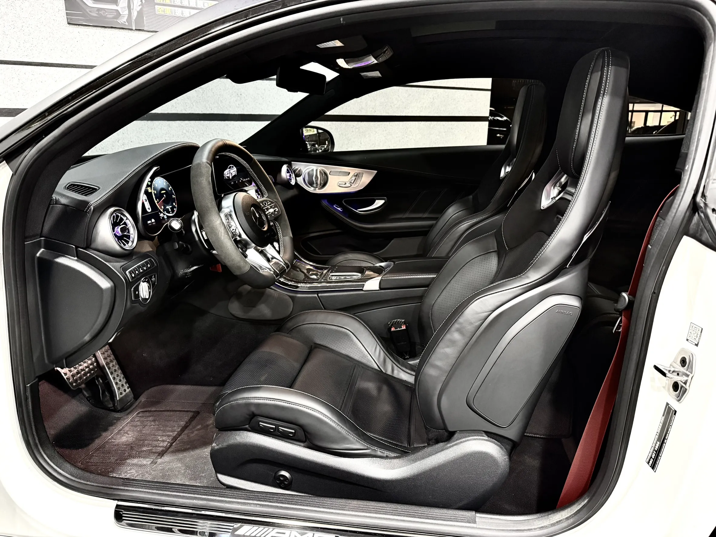  2019 BENZ C63S Coupe 小改款｜五鍵滿+超滿改裝 