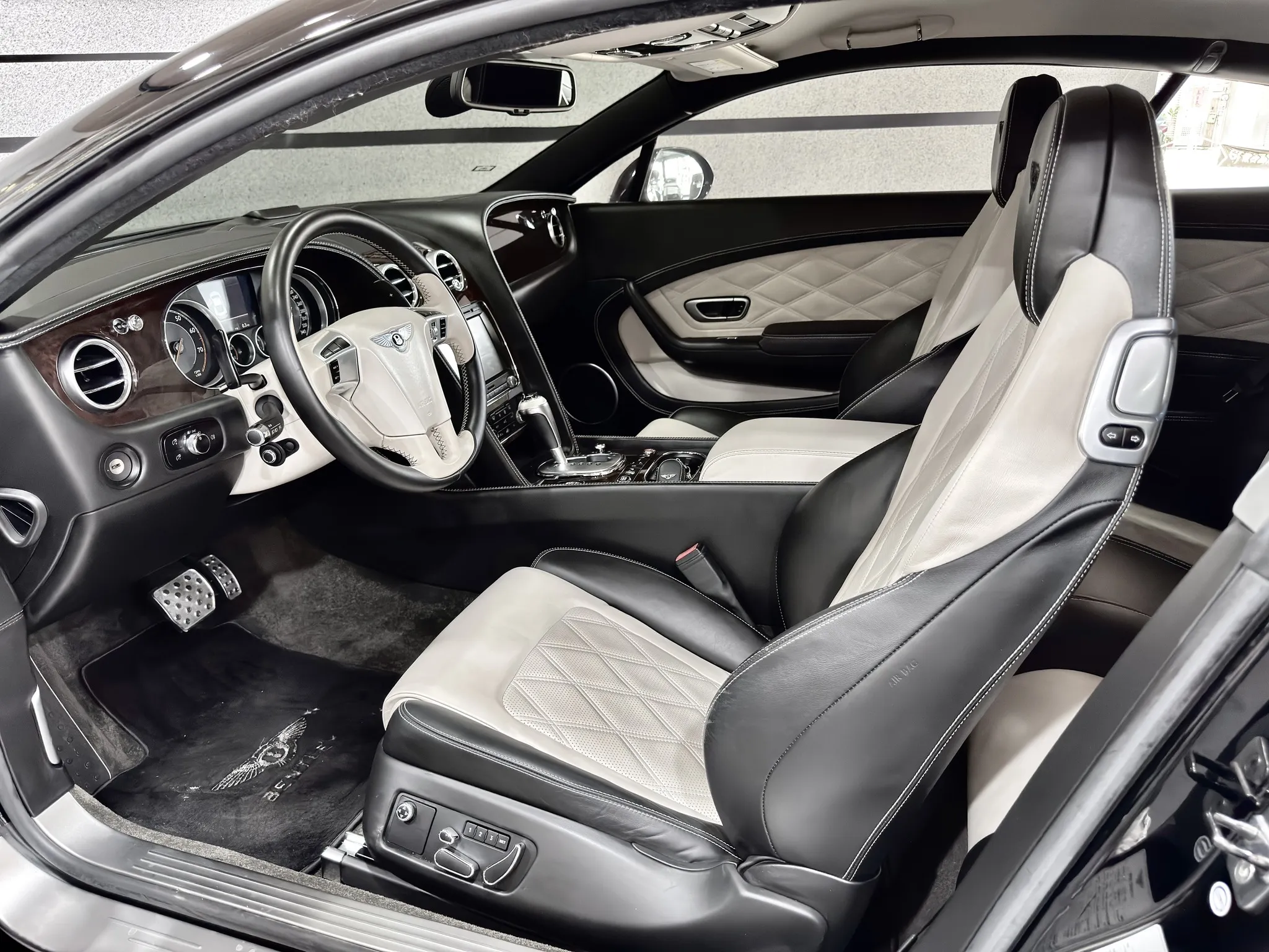 【2013 Bentley Continental GT】