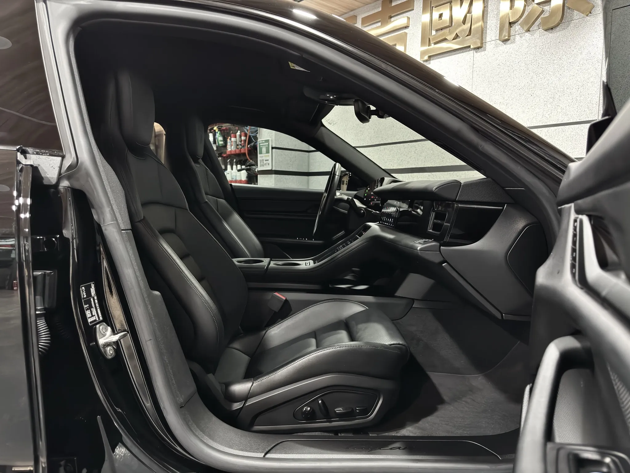 ⚡2021 Porsche Taycan 純電駕馭 × 選配價值 6X 萬⚡