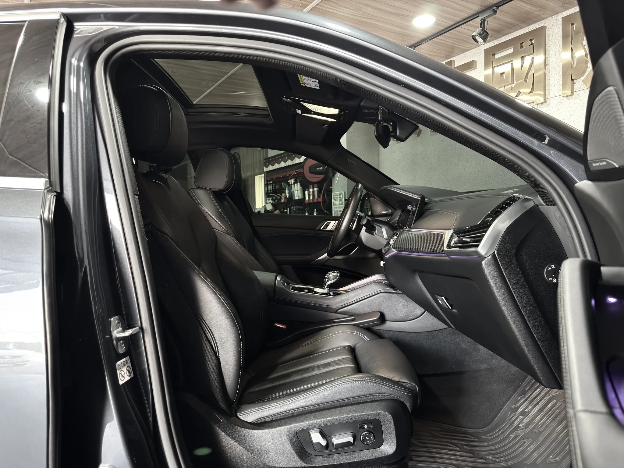 【2020 BMW X6 XDrive 40I M Sport】