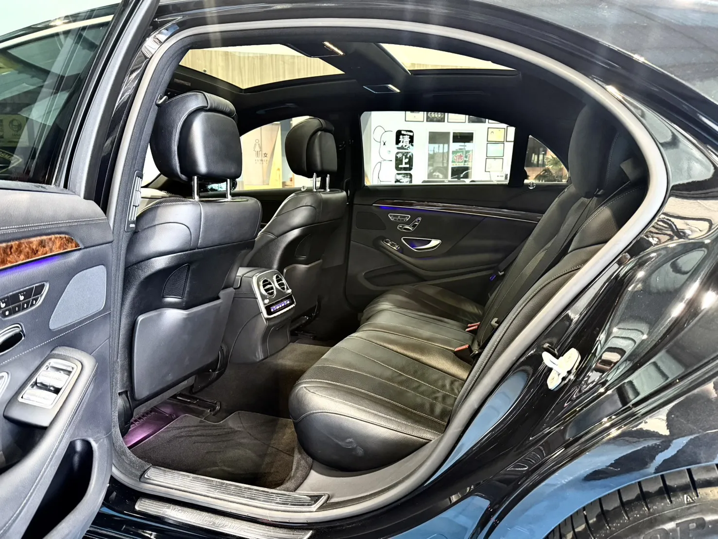 【 正2014年 Mercedes-Benz  S400 L 】 