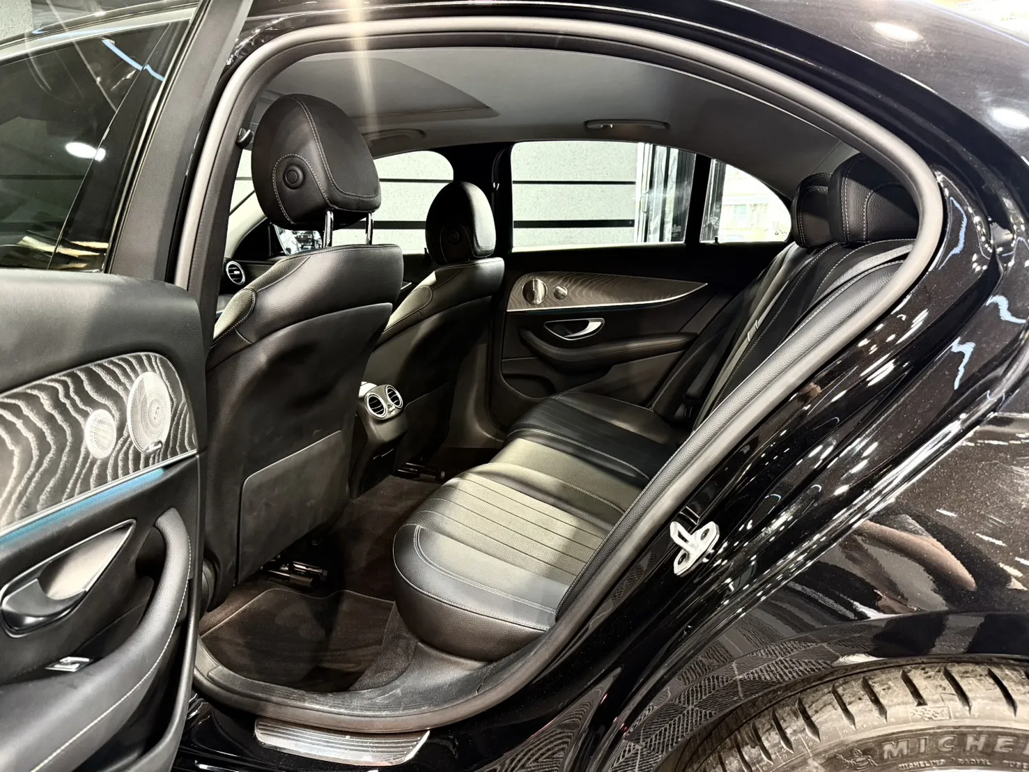 【 2021式 BENZ  E300 AMG 超滿配 】 