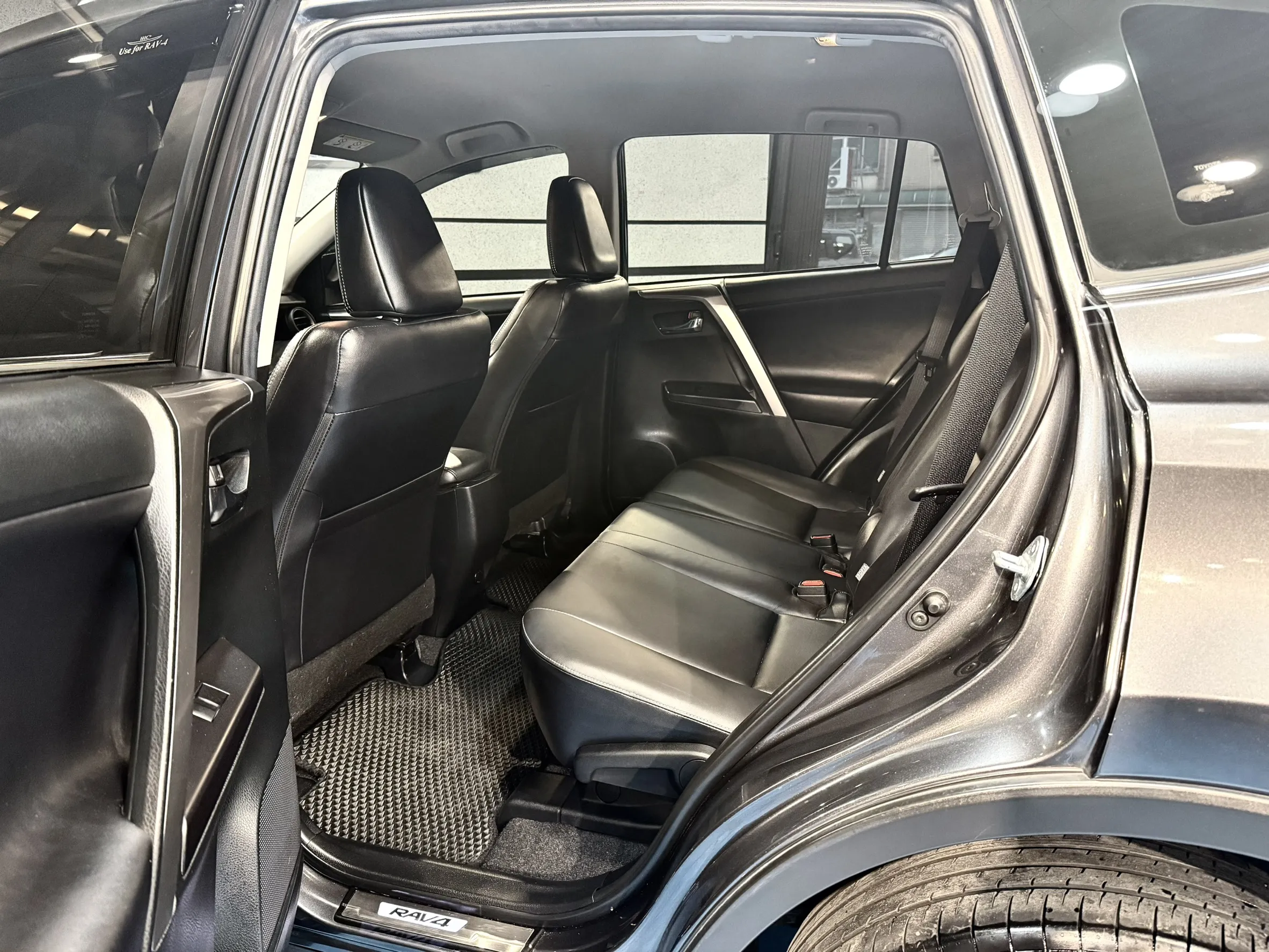 【 正2016年 TOYOTA RAV4 2.5L 豪華版 】