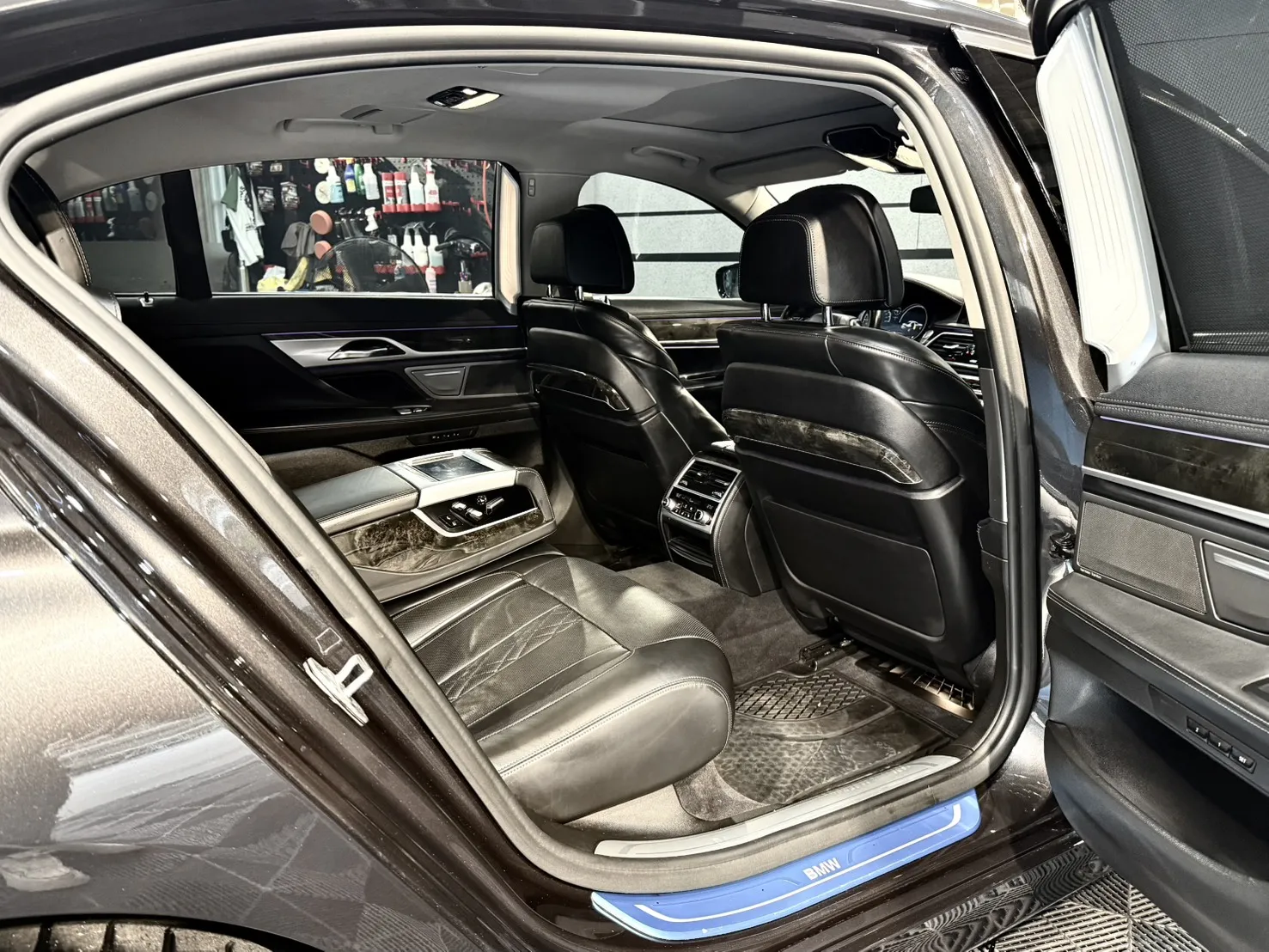 【 2018年 BMW 740 Li  】
