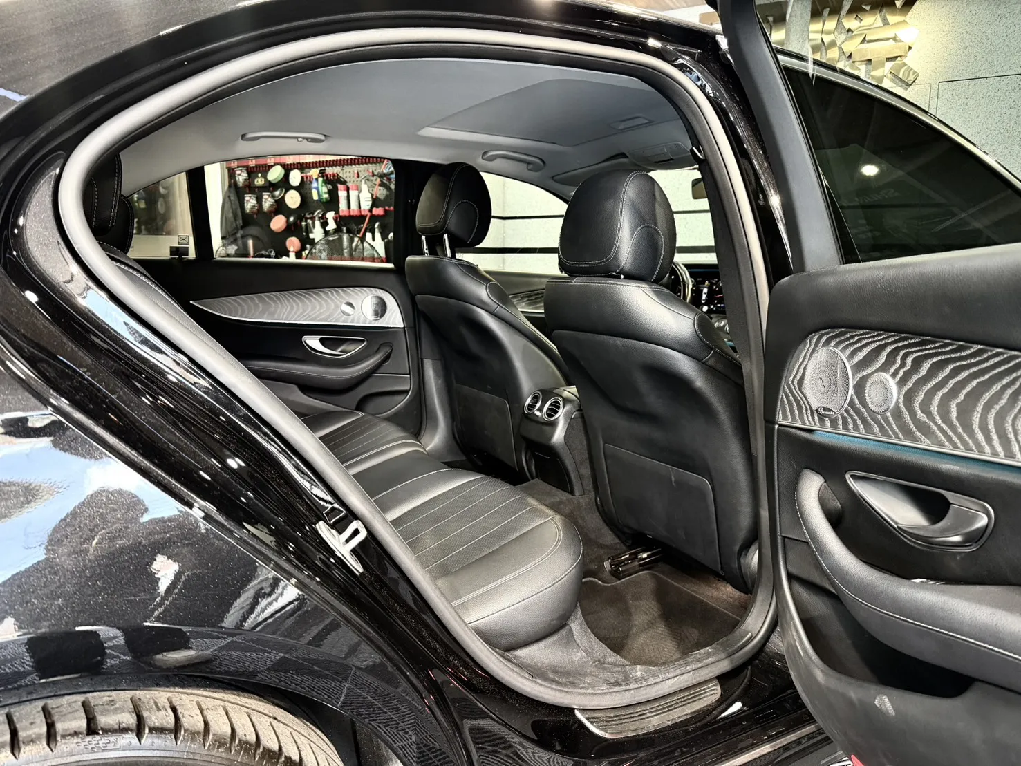 【 2021式 BENZ  E300 AMG 超滿配 】 