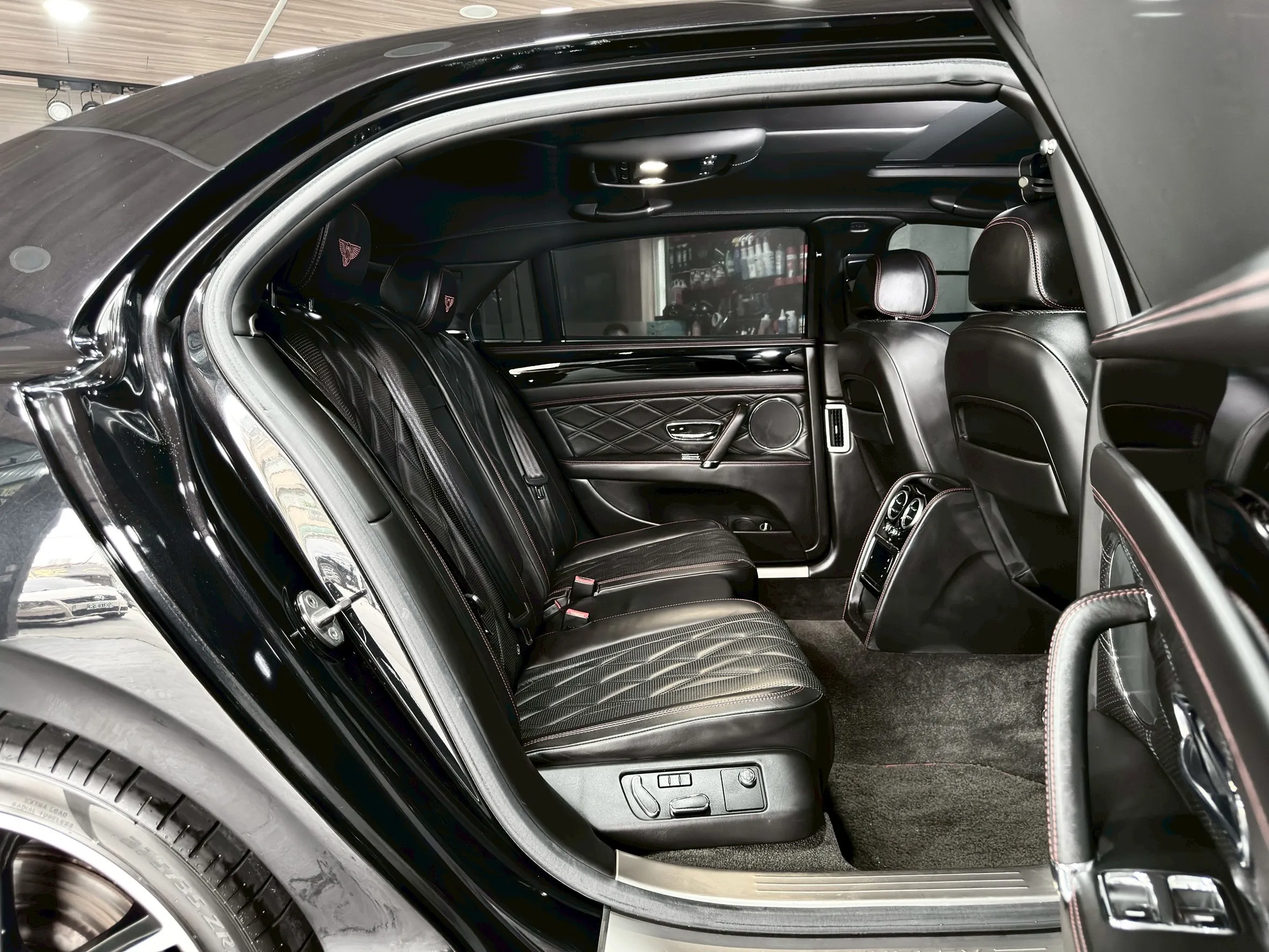 【2015  Bentley Flying Spur V8 】