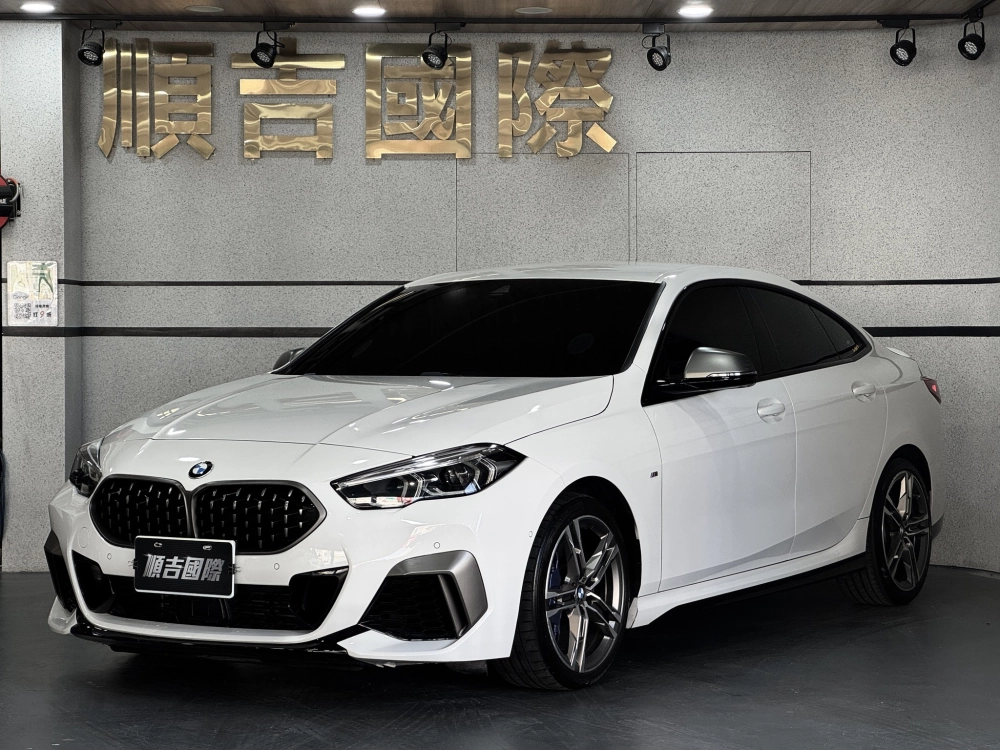 【2021 BMW M235i xDrive 】