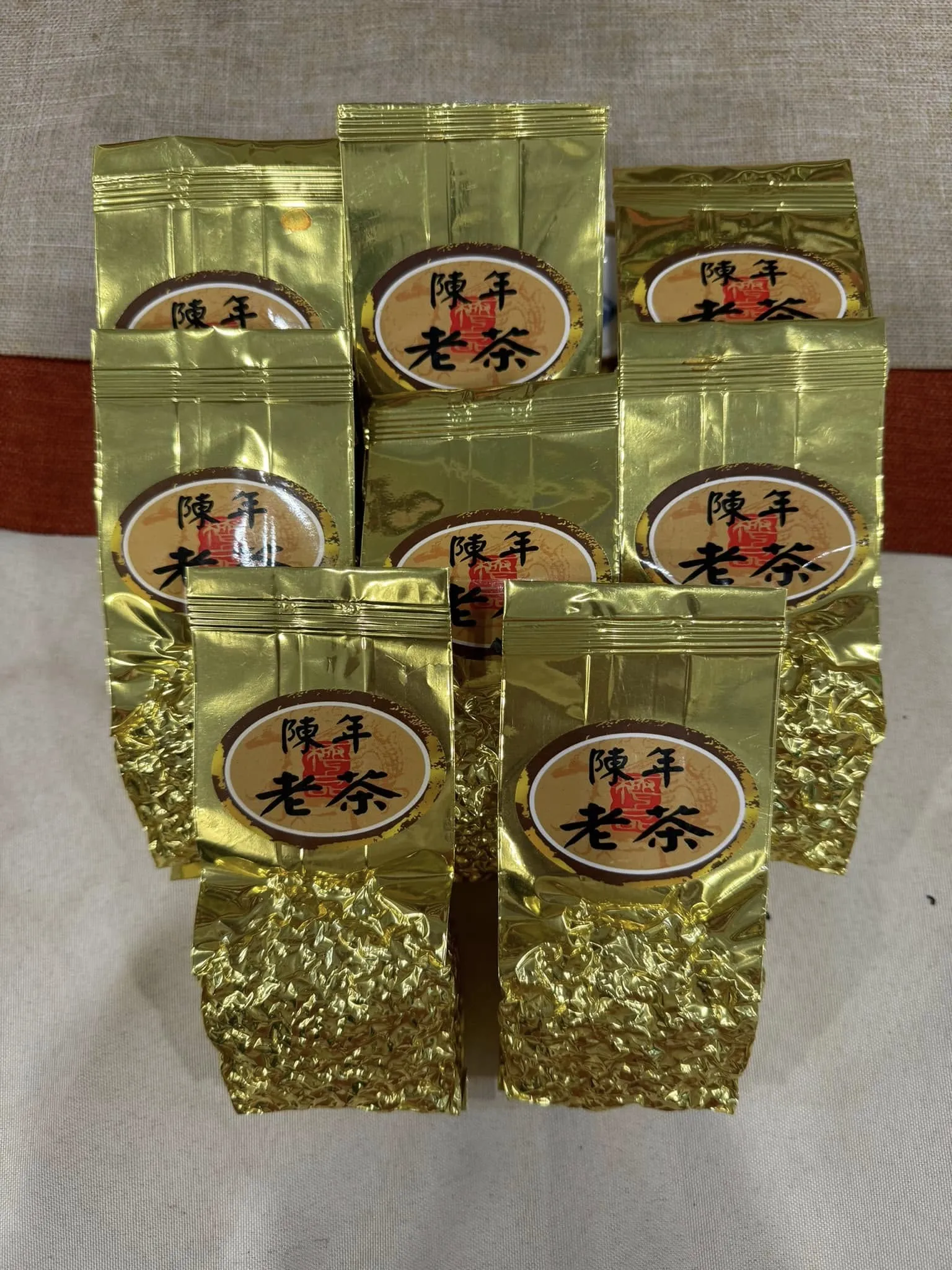 【順香茗茶】 30年陳年老茶 2兩