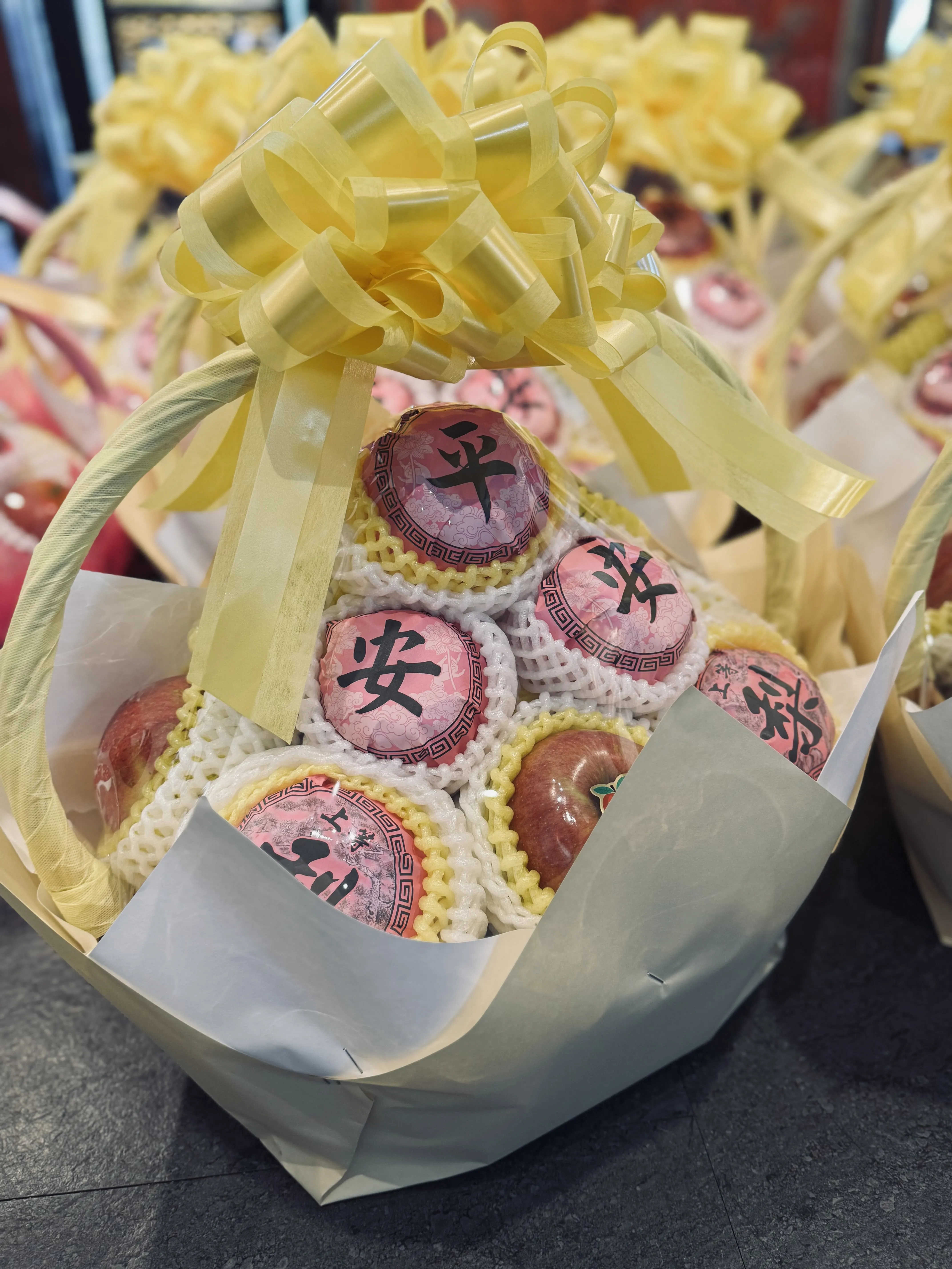 亡者女性 平安果籃大籃