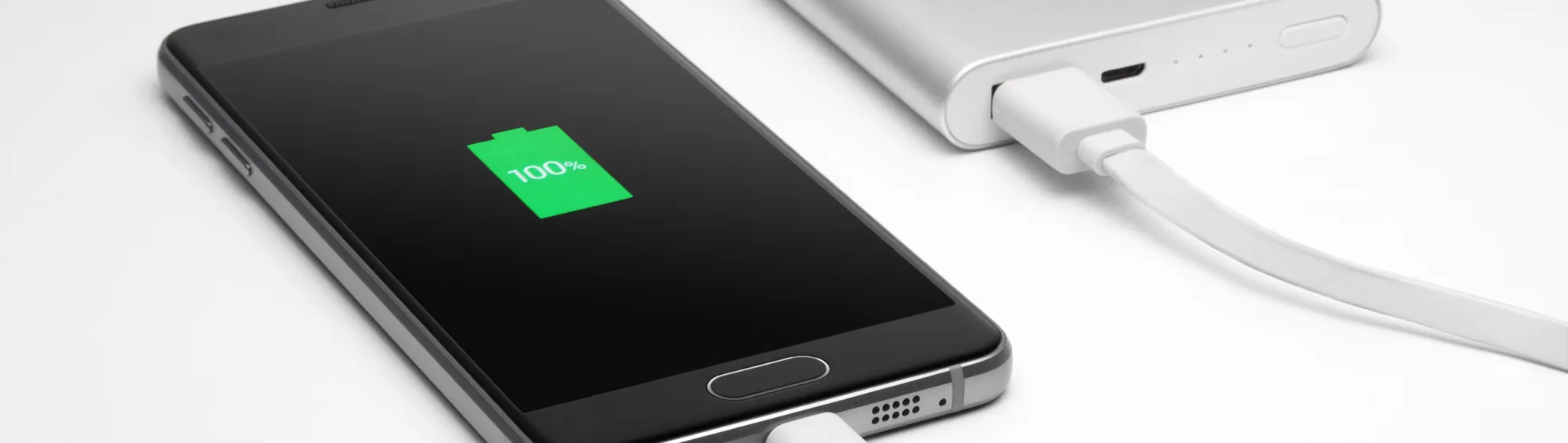 手機電池多久要換一次？