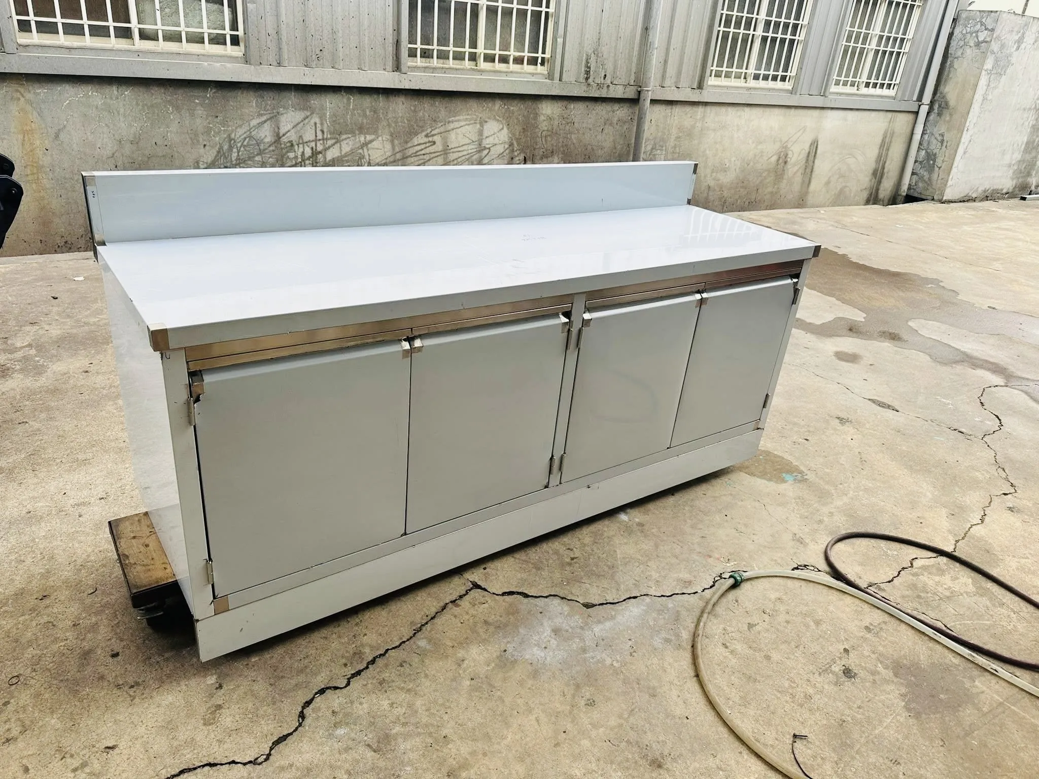 不銹鋼工作台櫥櫃